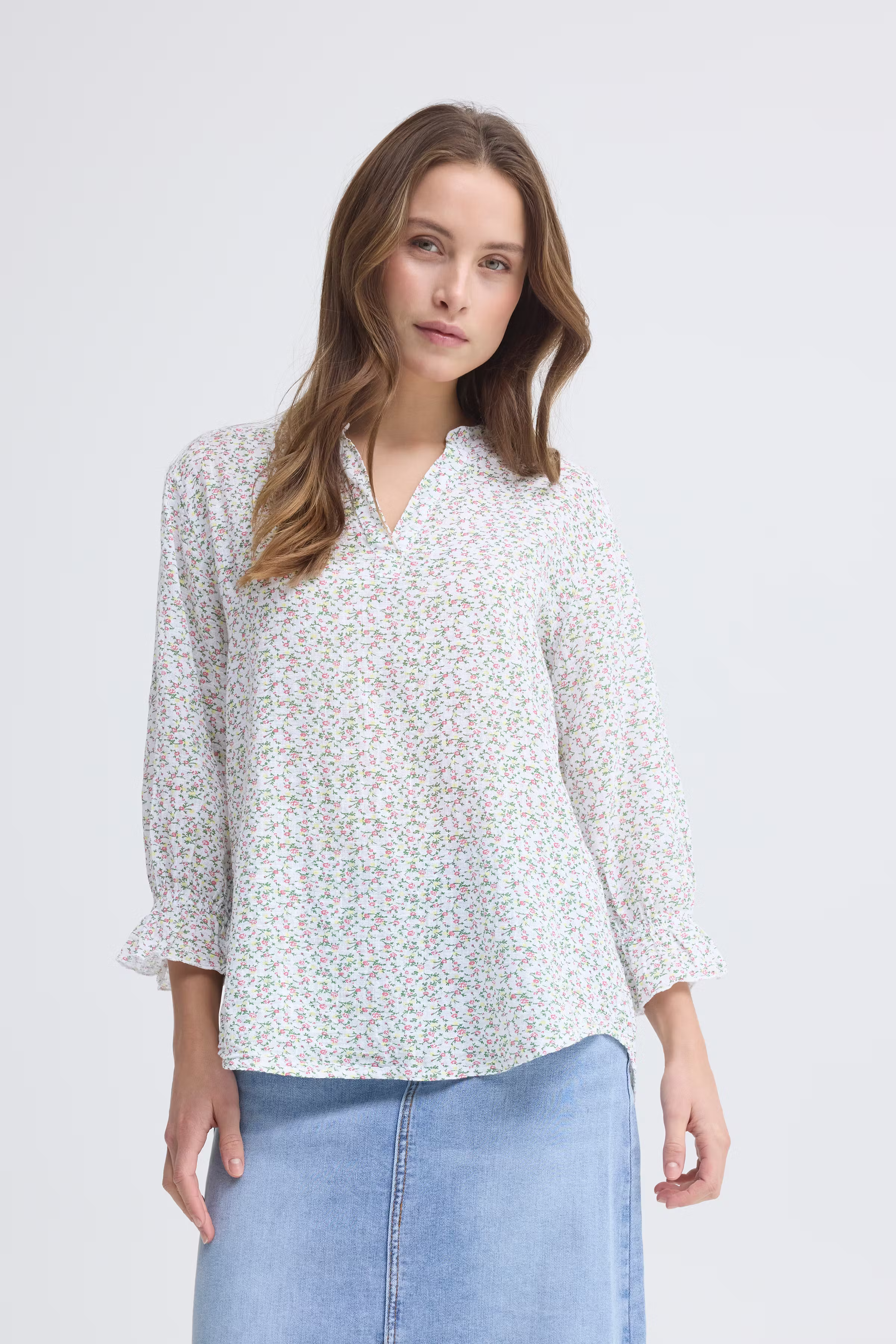 SBALEXA Bluse LOOKBOOK FRONT 22101168-110602