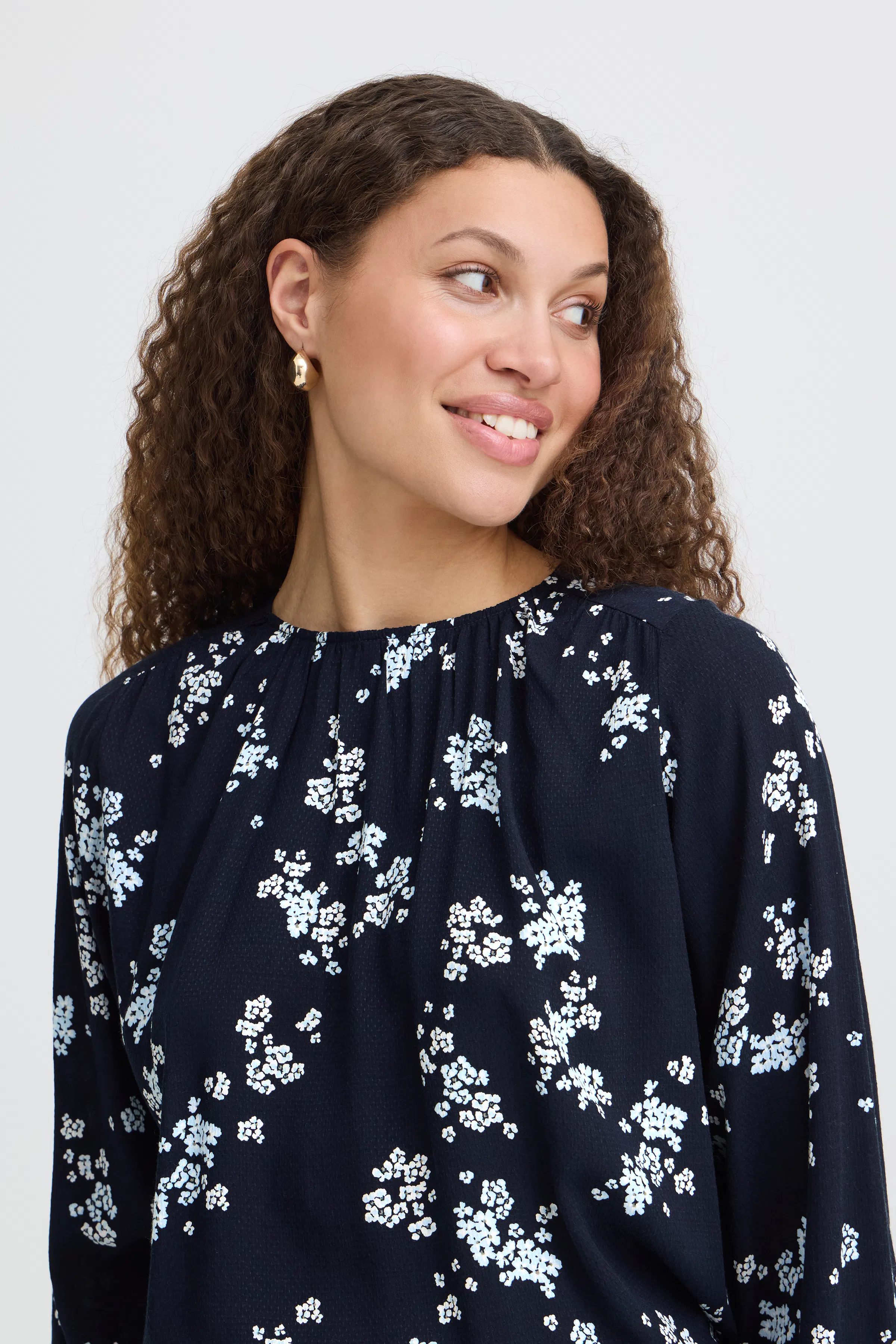 FRLALU Blouse LOOKBOOK DETAIL 20618057-900010054