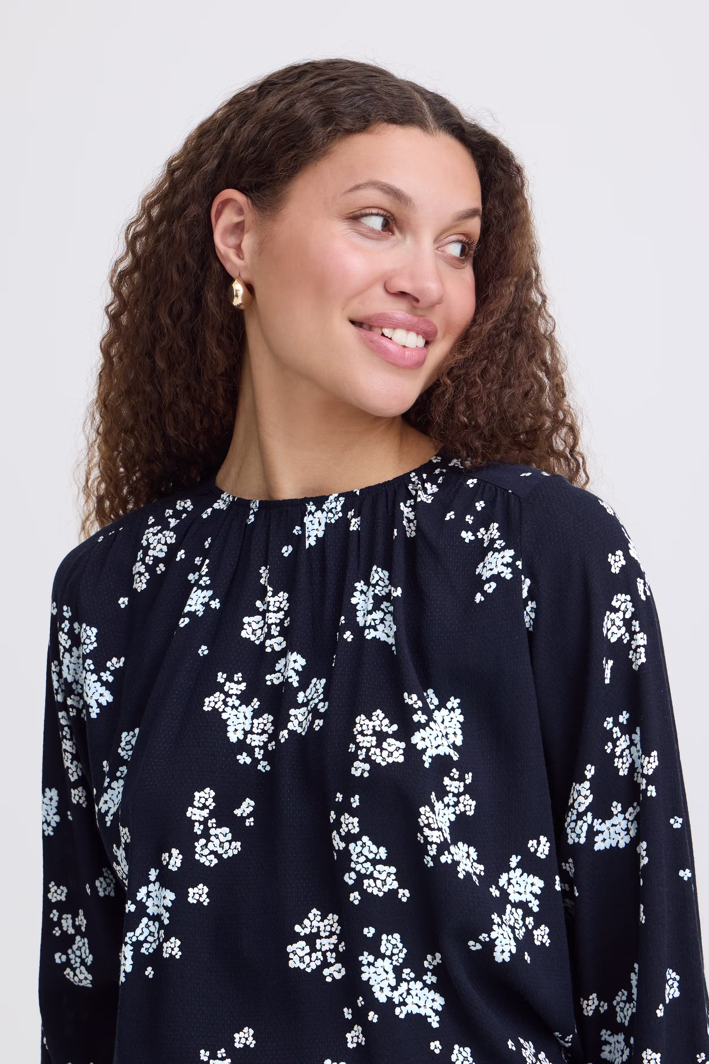 FRLALU Bluse LOOKBOOK DETAIL 20618057-900010054