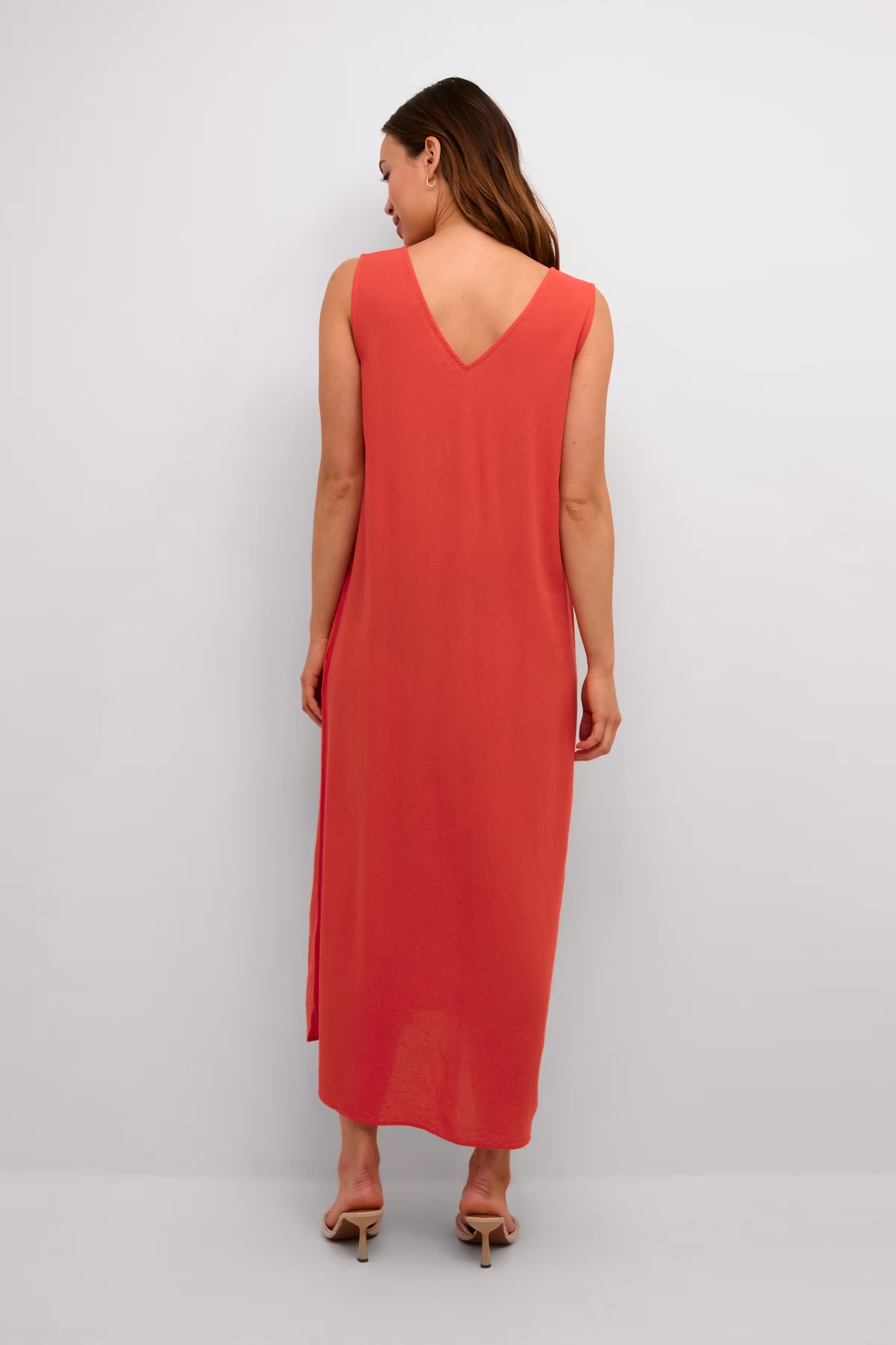 KAmilia Hørkjole LOOKBOOK BACK 10508427-181651