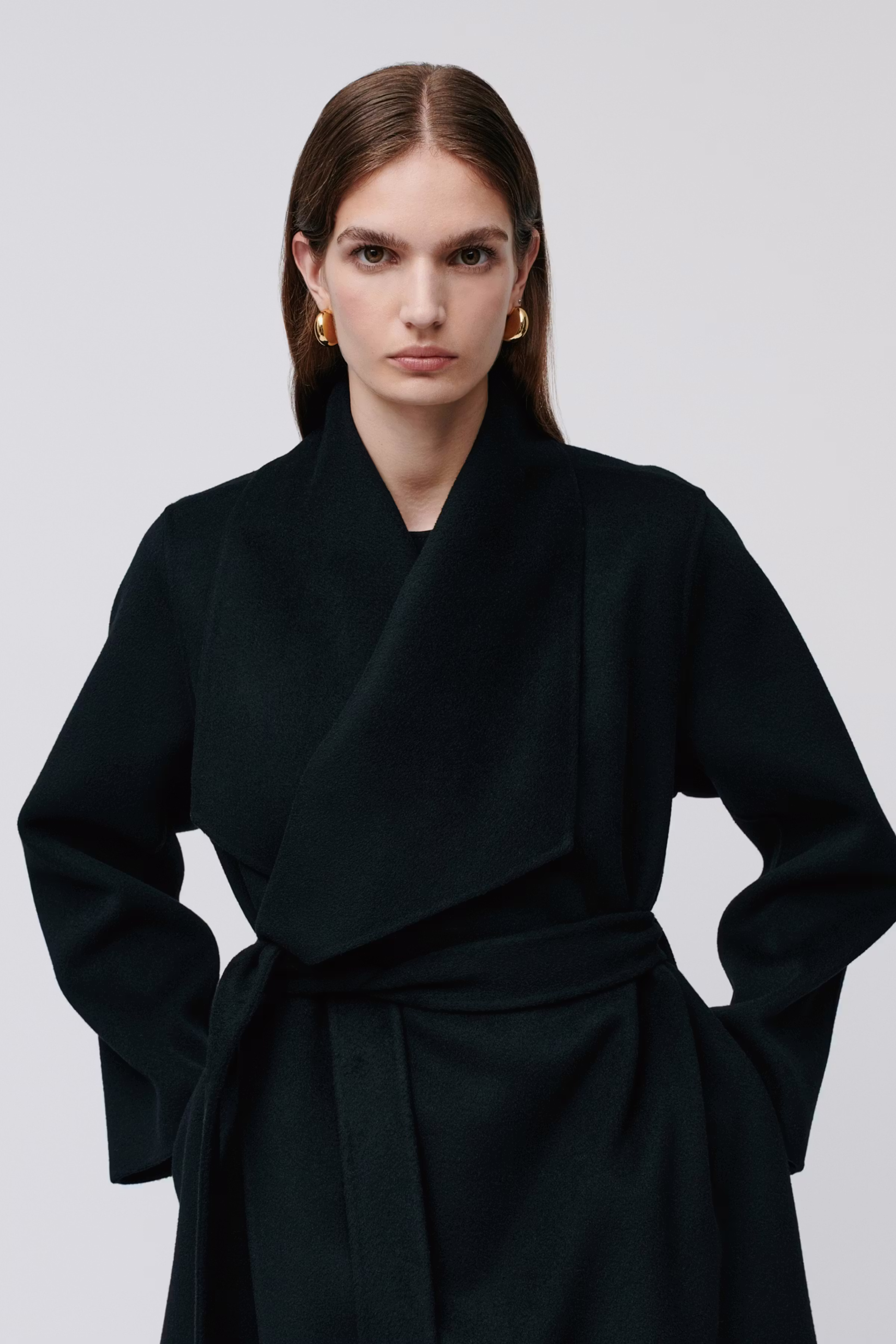 CARRIE ROSE Coat LOOKBOOK FRONT 30600562-BK999