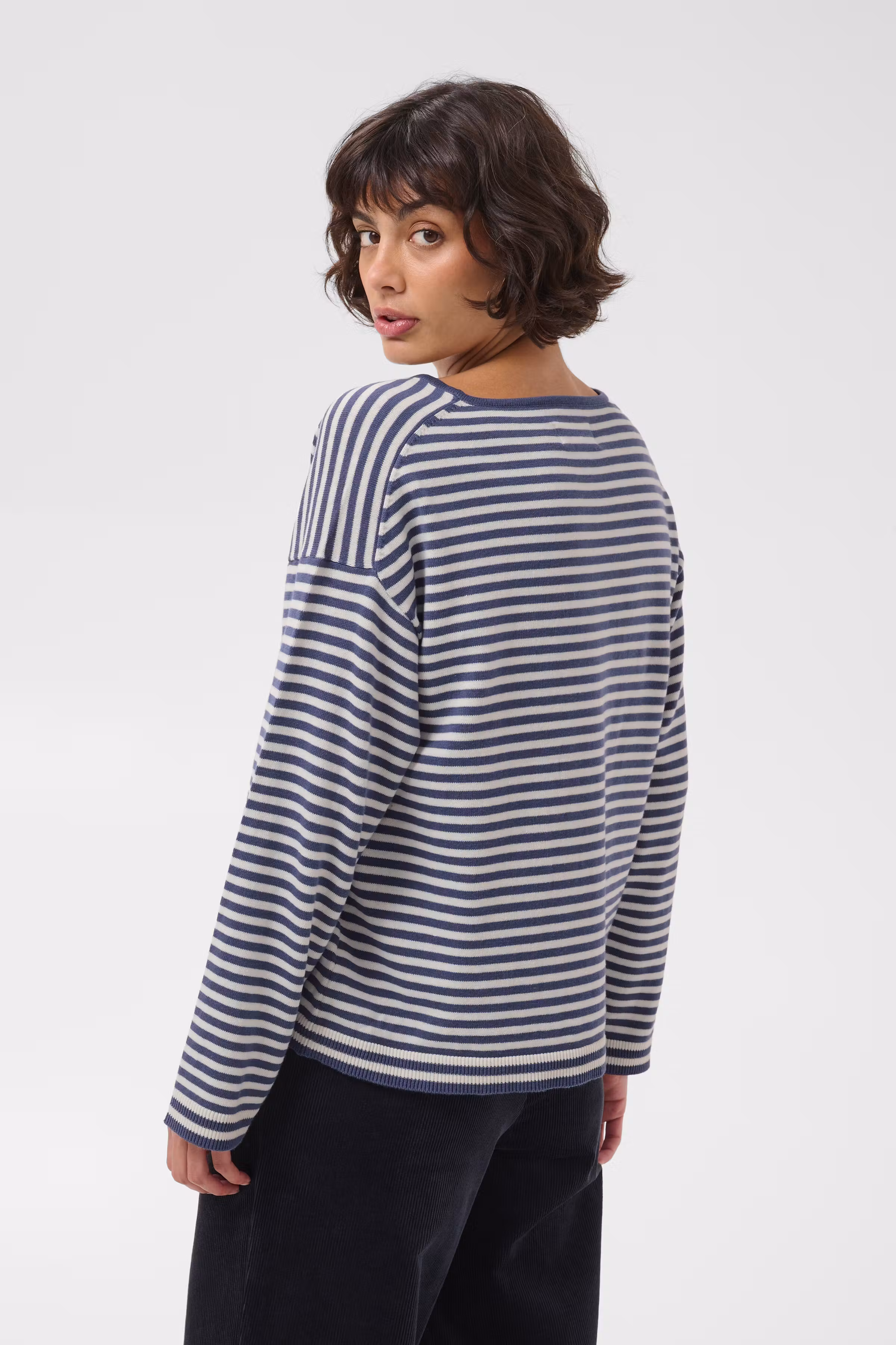 GertiPW Pullover LOOKBOOK BACK 30311329-306002
