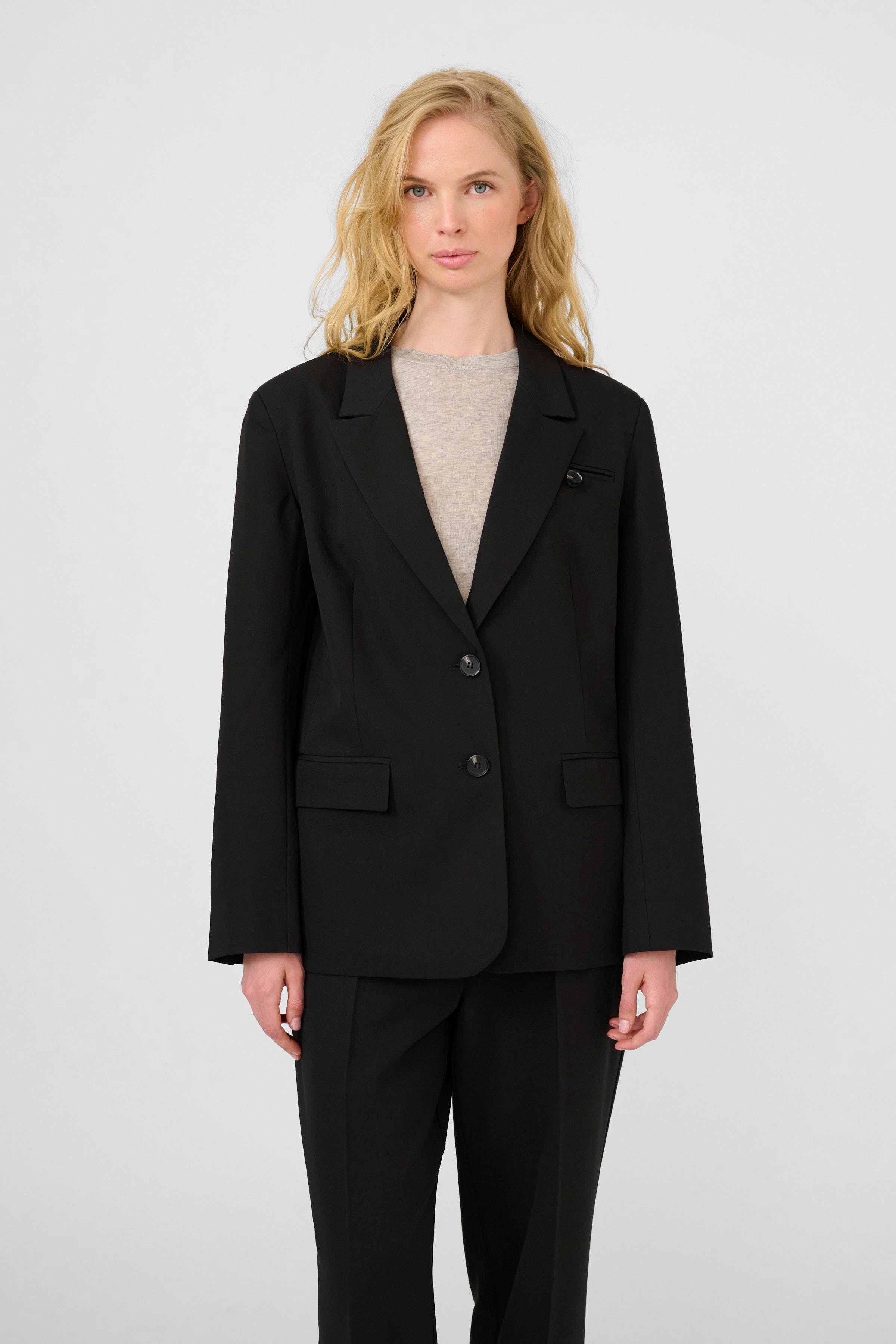 KBRo Blazer LOOKBOOK FRONT 10105754-194008