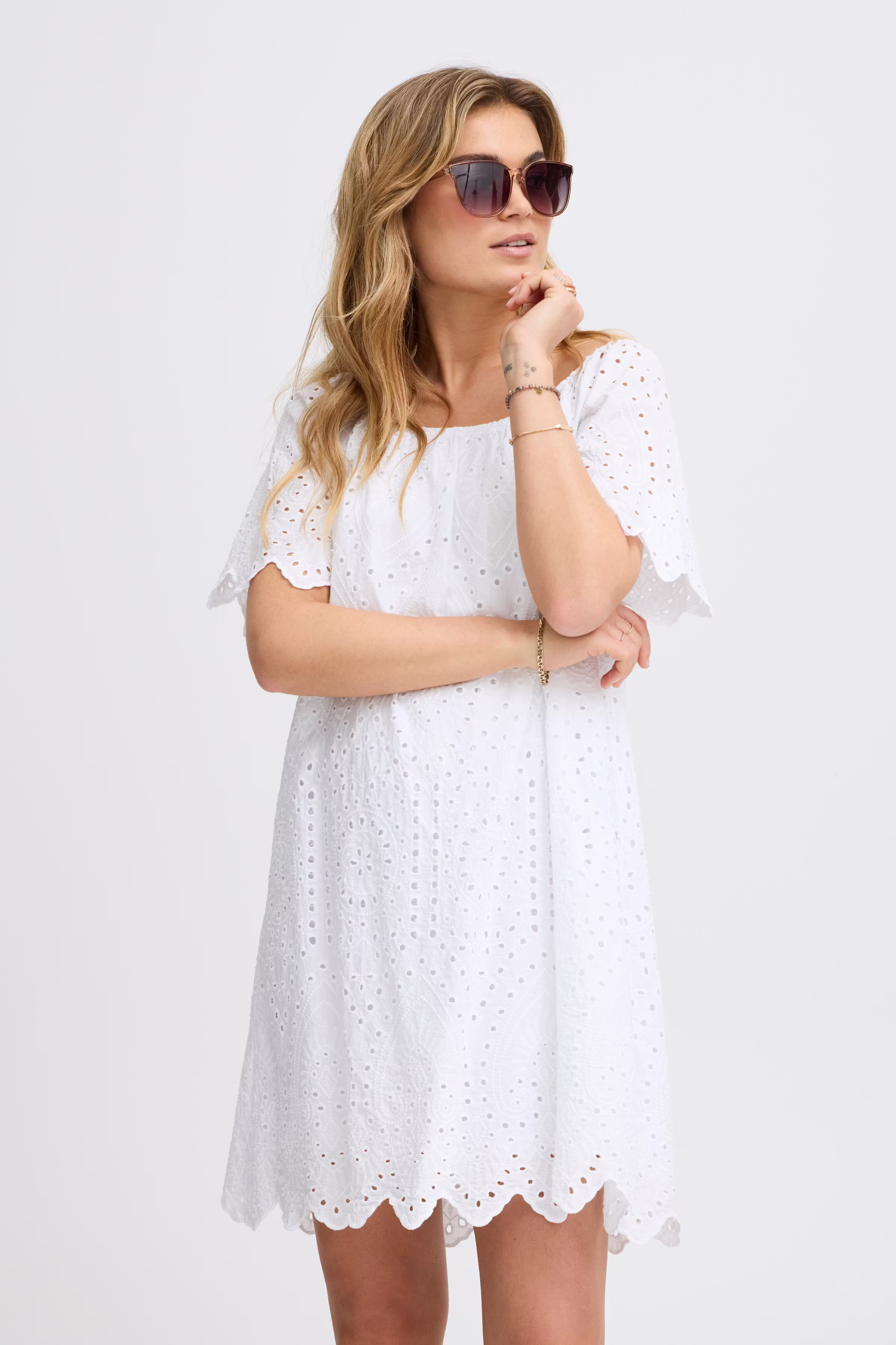 SBMILEA Kjole LOOKBOOK FRONT 22100562-110602