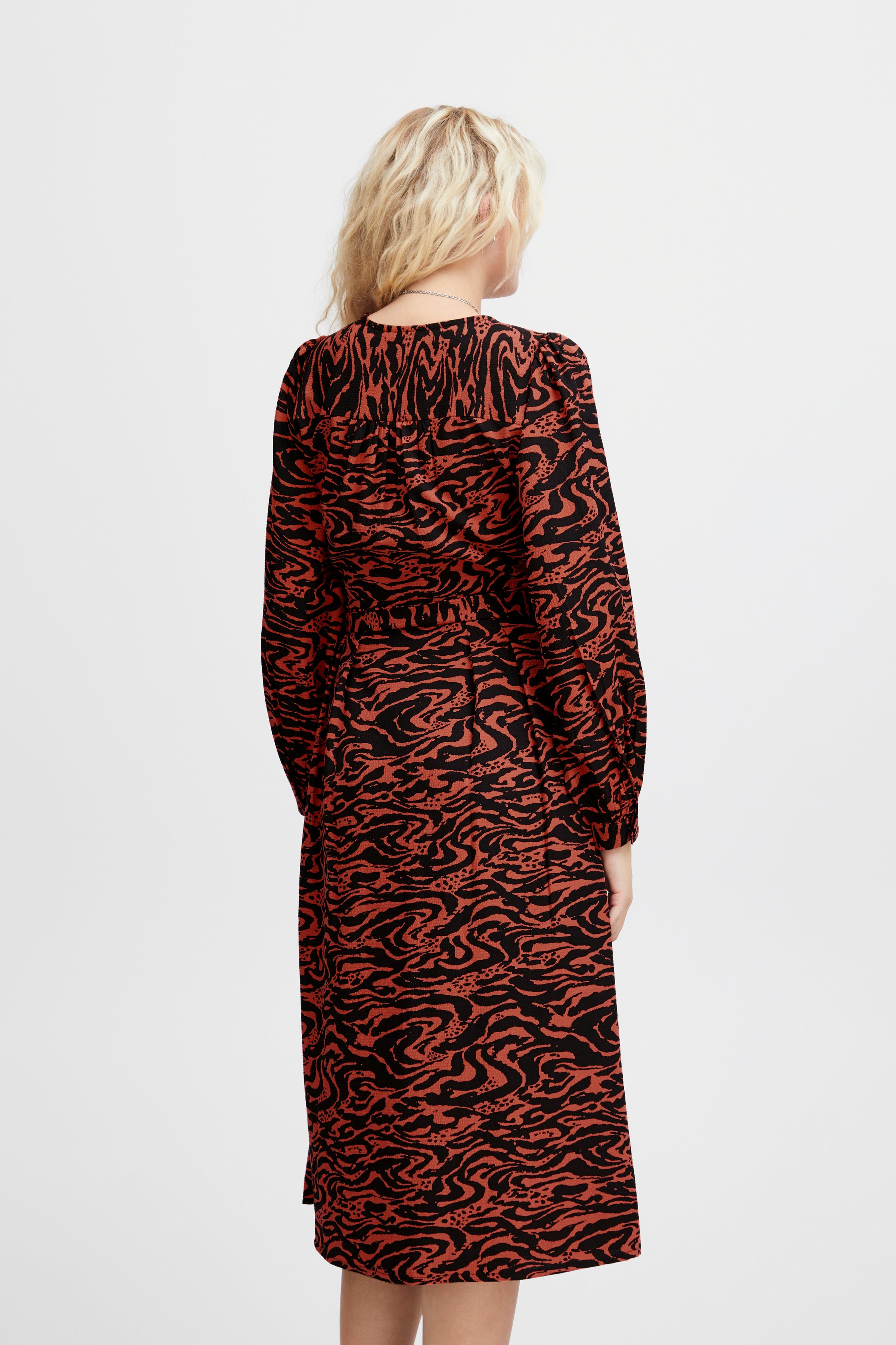 IHFANORA Dress LOOKBOOK BACK 20120418-202701