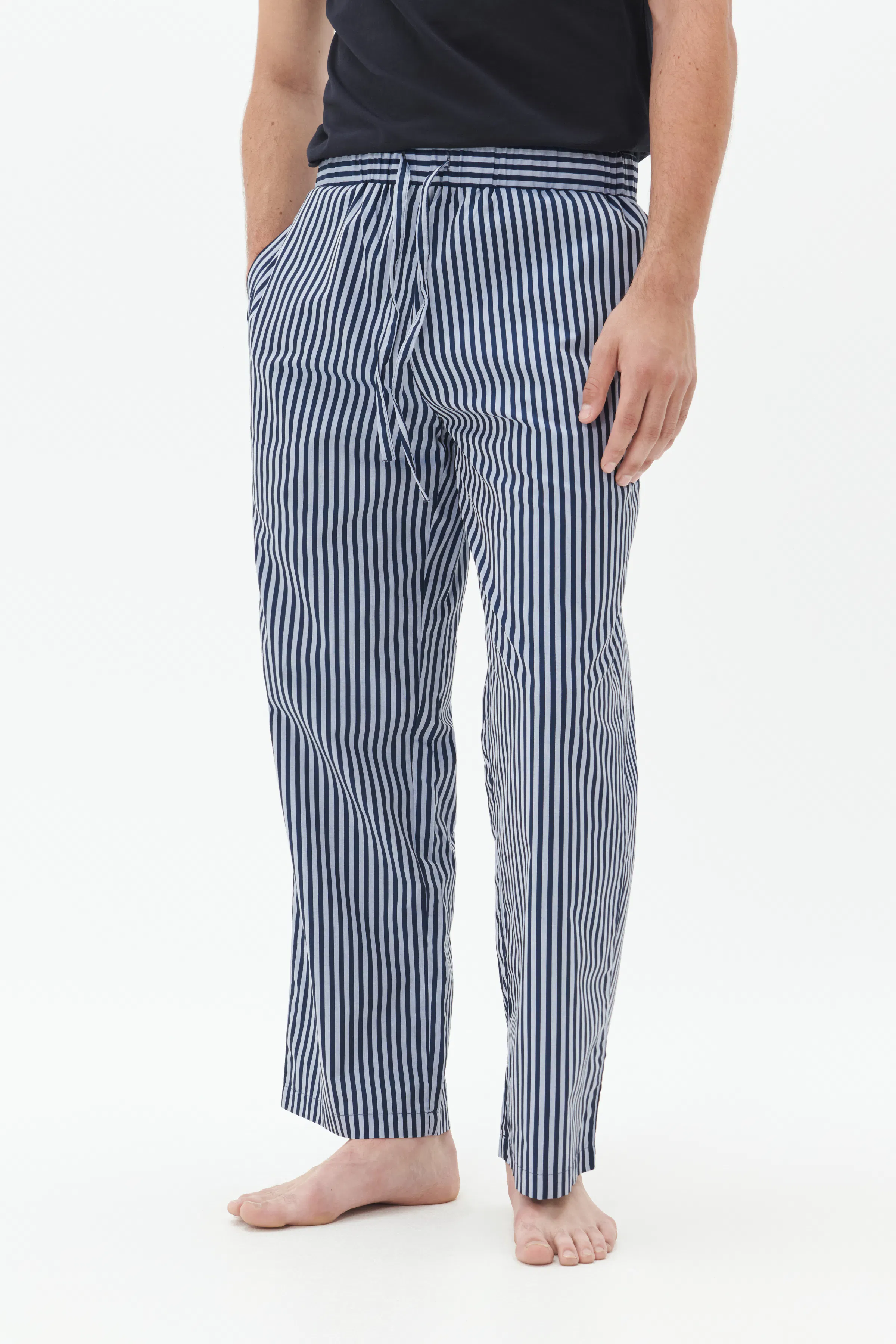 MAlyle Pyjamahose LOOKBOOK FRONT 30207669-194111