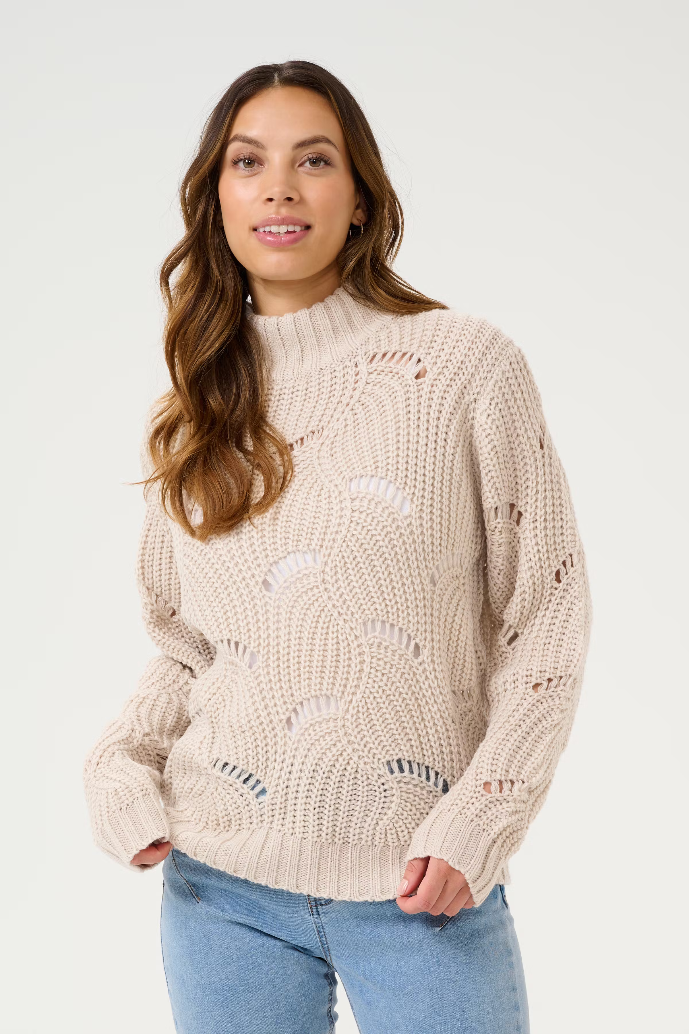 CRMistletoe Pullover LOOKBOOK FRONT 10613515-100232
