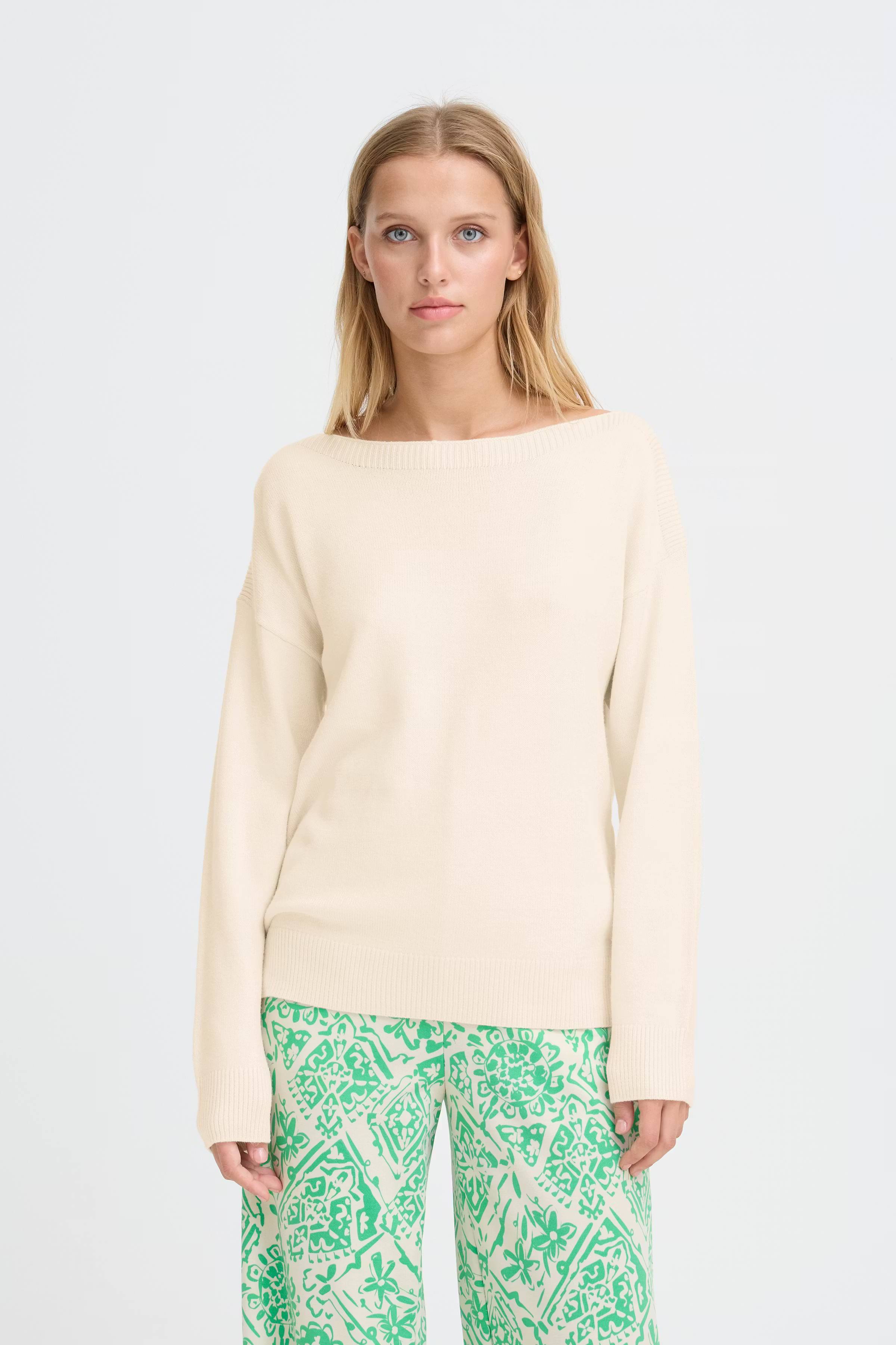 IHSELLA Pullover LOOKBOOK FRONT 20121291-130905