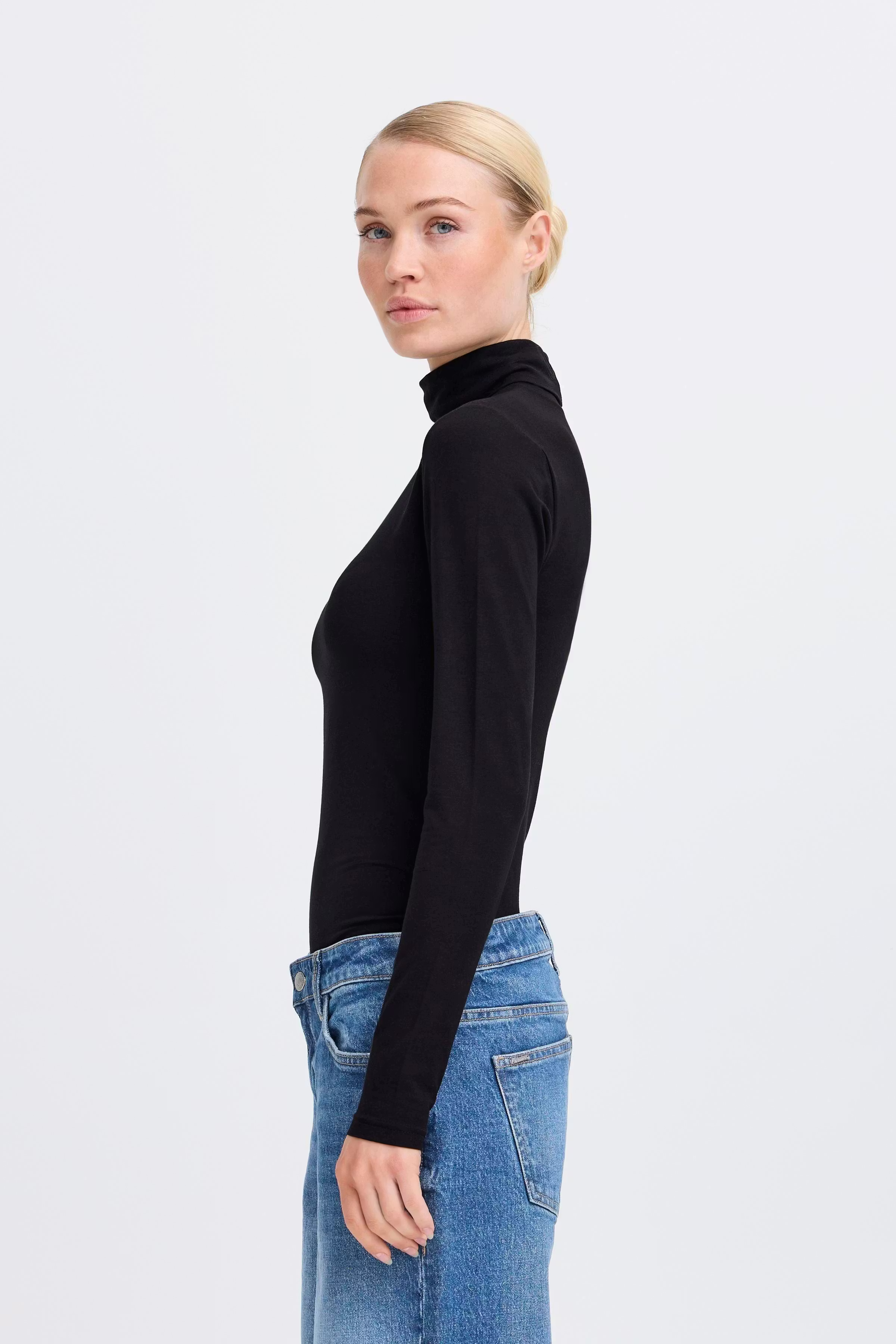 Turtleneck with long sleeves LOOKBOOK DETAIL 20802565-80001