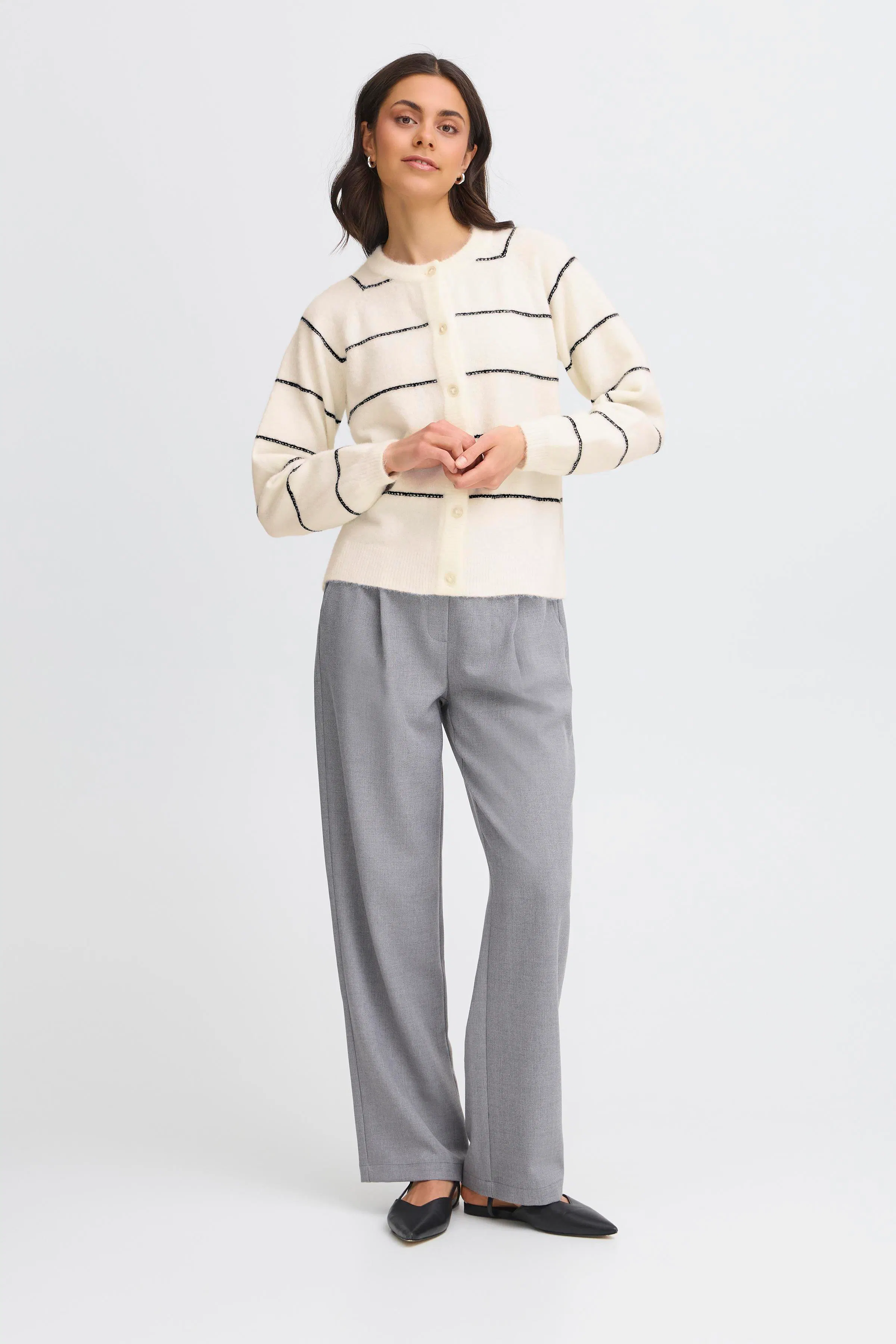 FRKENDRA Cardigan LOOKBOOK FRONT 20615962-204421