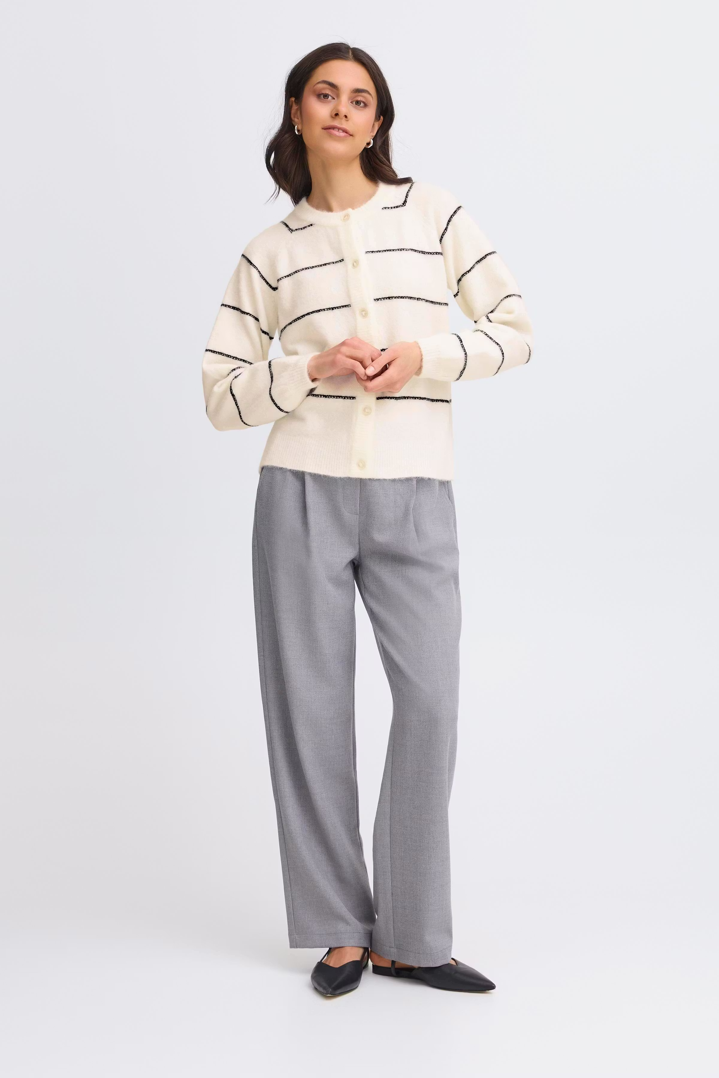 FRKENDRA Cardigan LOOKBOOK FRONT 20615962-204421