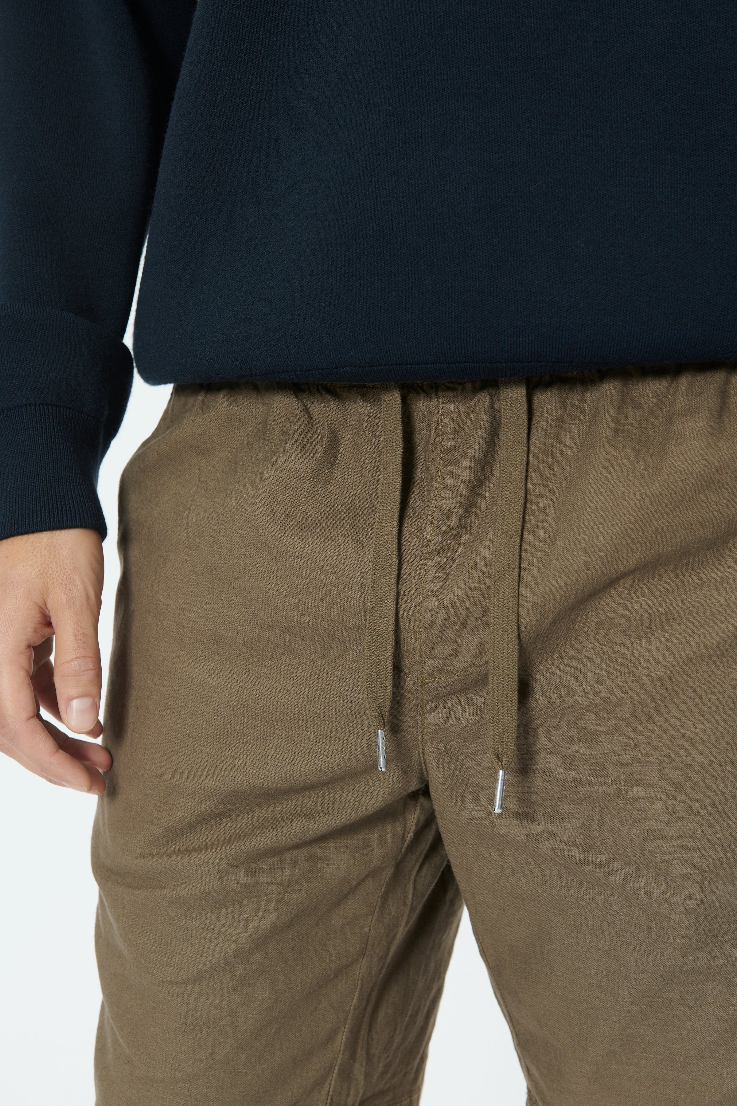 MAbarton linen shorts LOOKBOOK DETAIL 30206032-190820