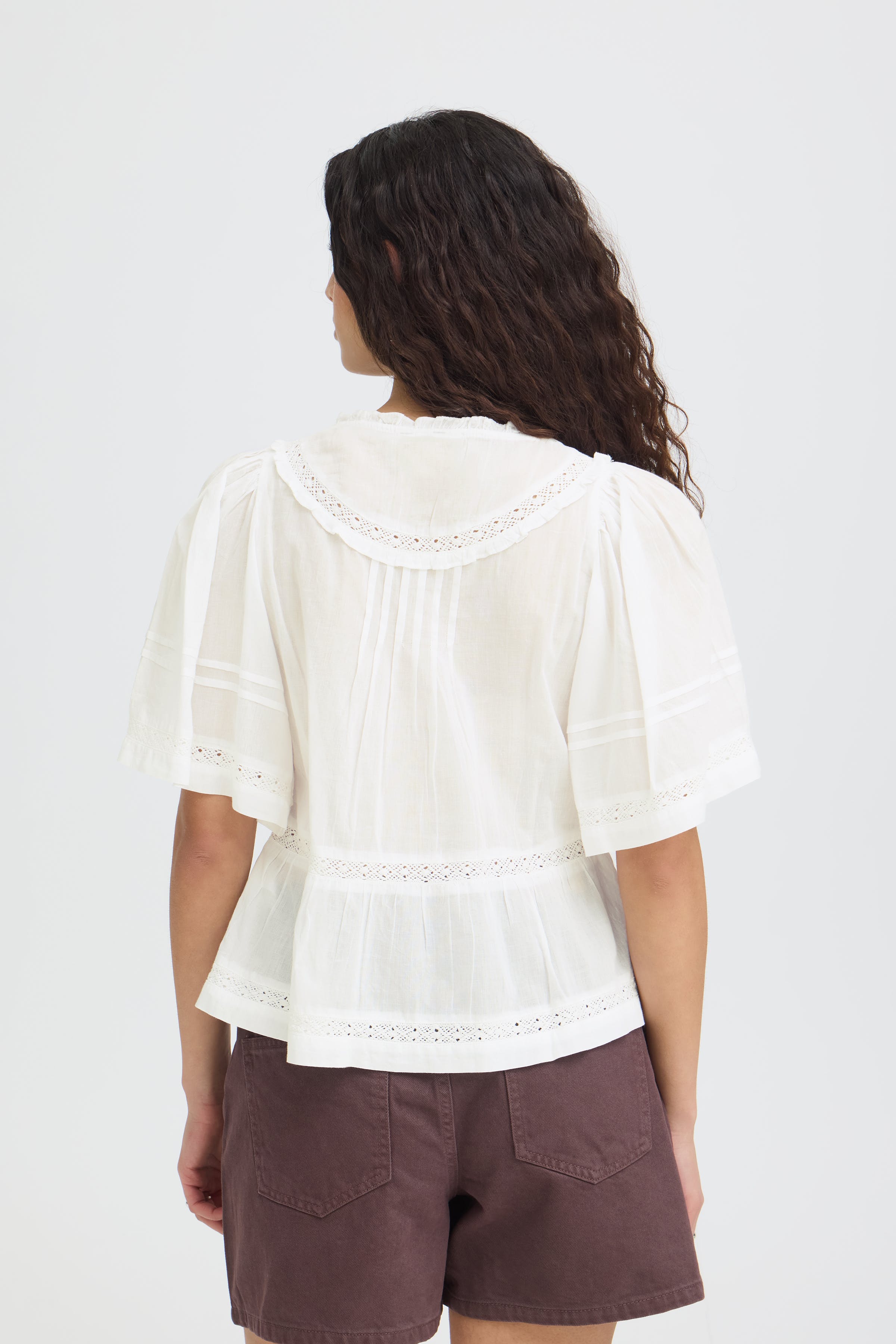 IHVOILANA Bluse LOOKBOOK BACK 20126704-114201