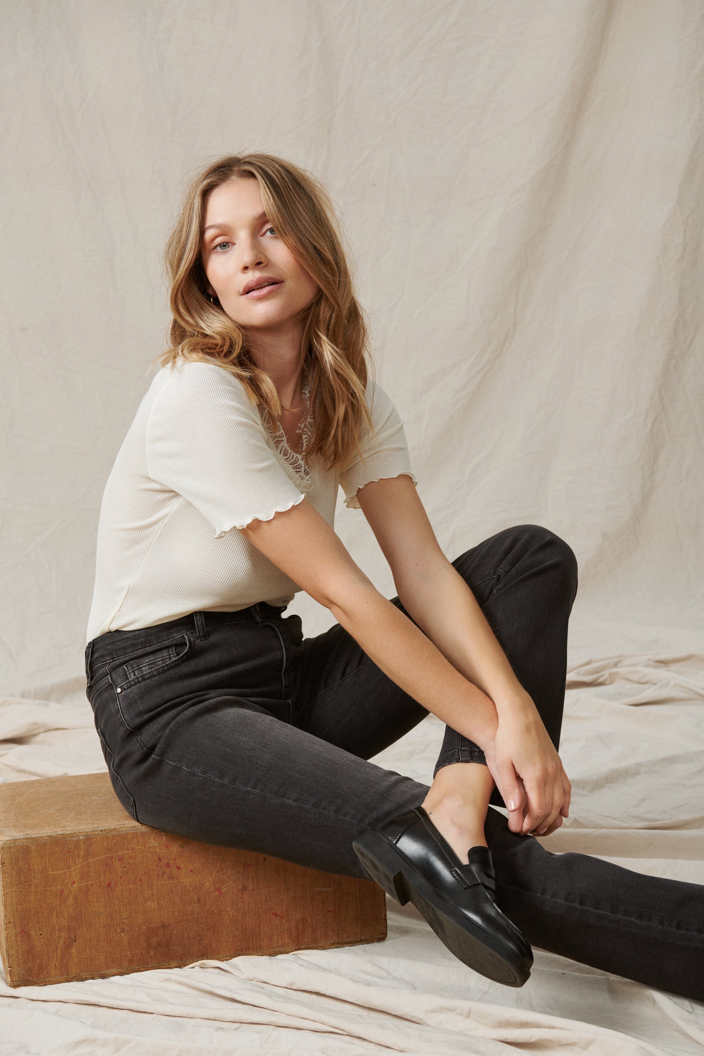 MayaSZ T-shirt LOCATION NONE 30511972-110605