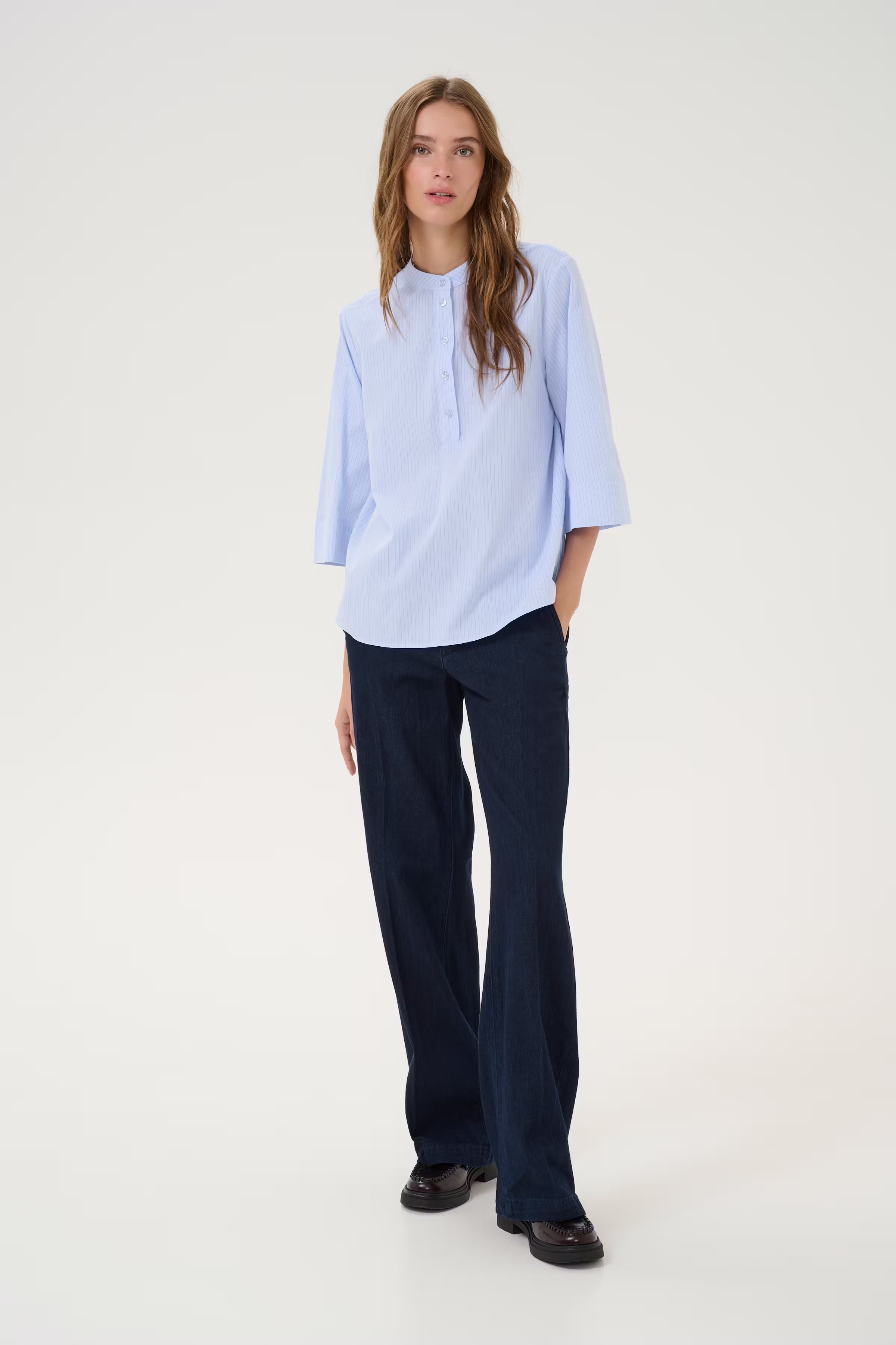 BellaMW Bluse LOOKBOOK FRONT 10705039-107117