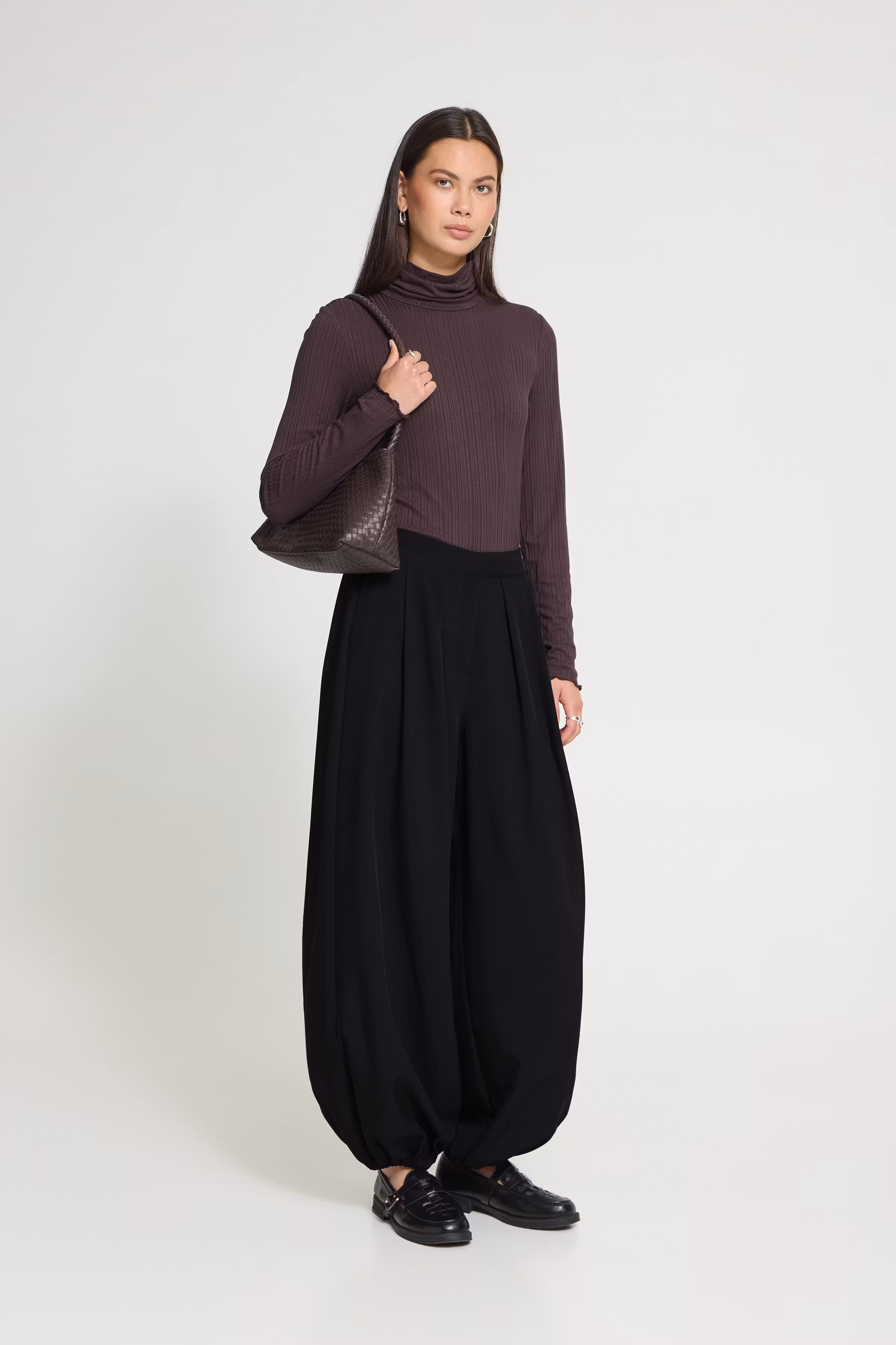 IHFAVA Bukser LOOKBOOK FRONT 20126688-194008