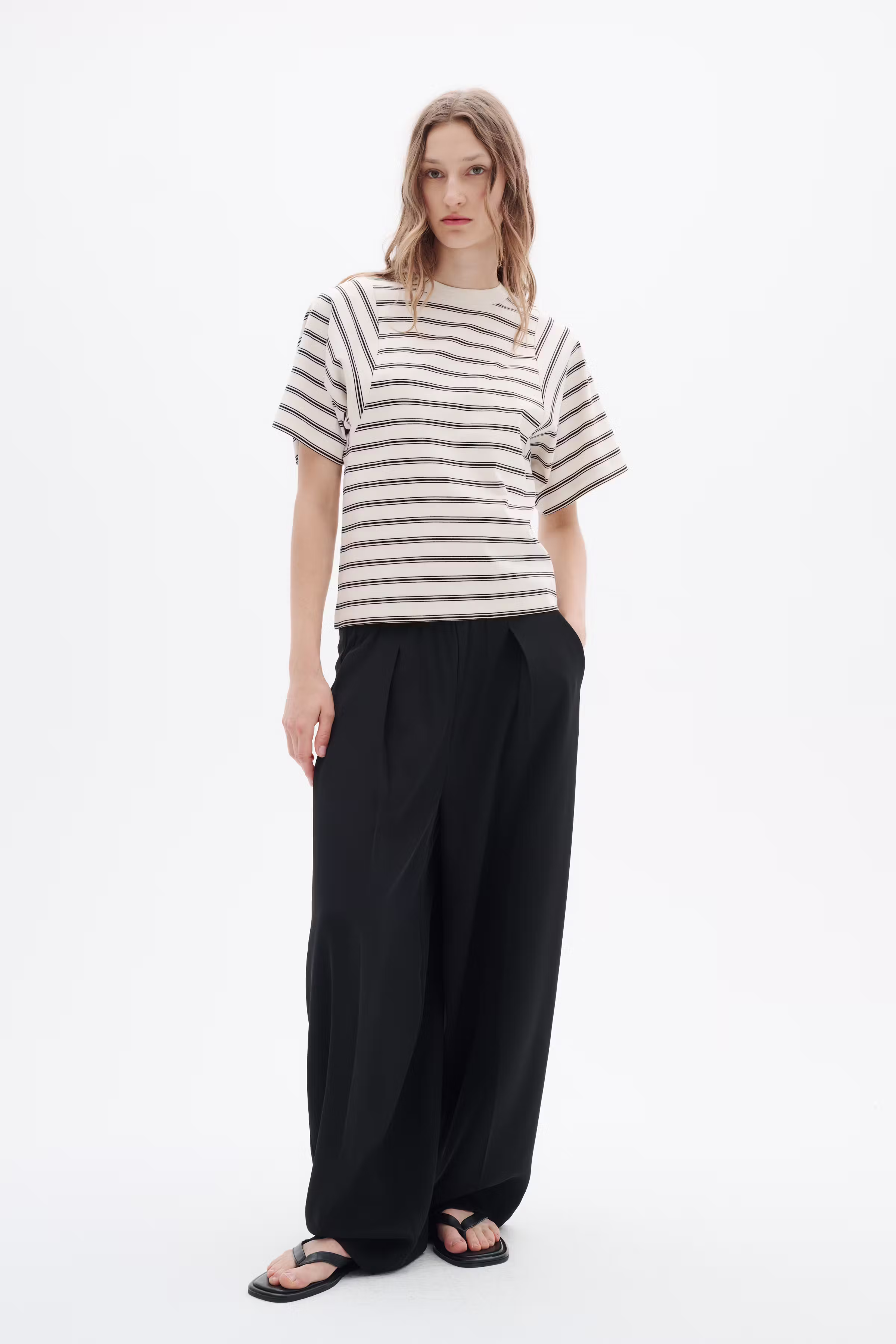 QAILEYIW Trousers LOCATION NONE 30112671-194008