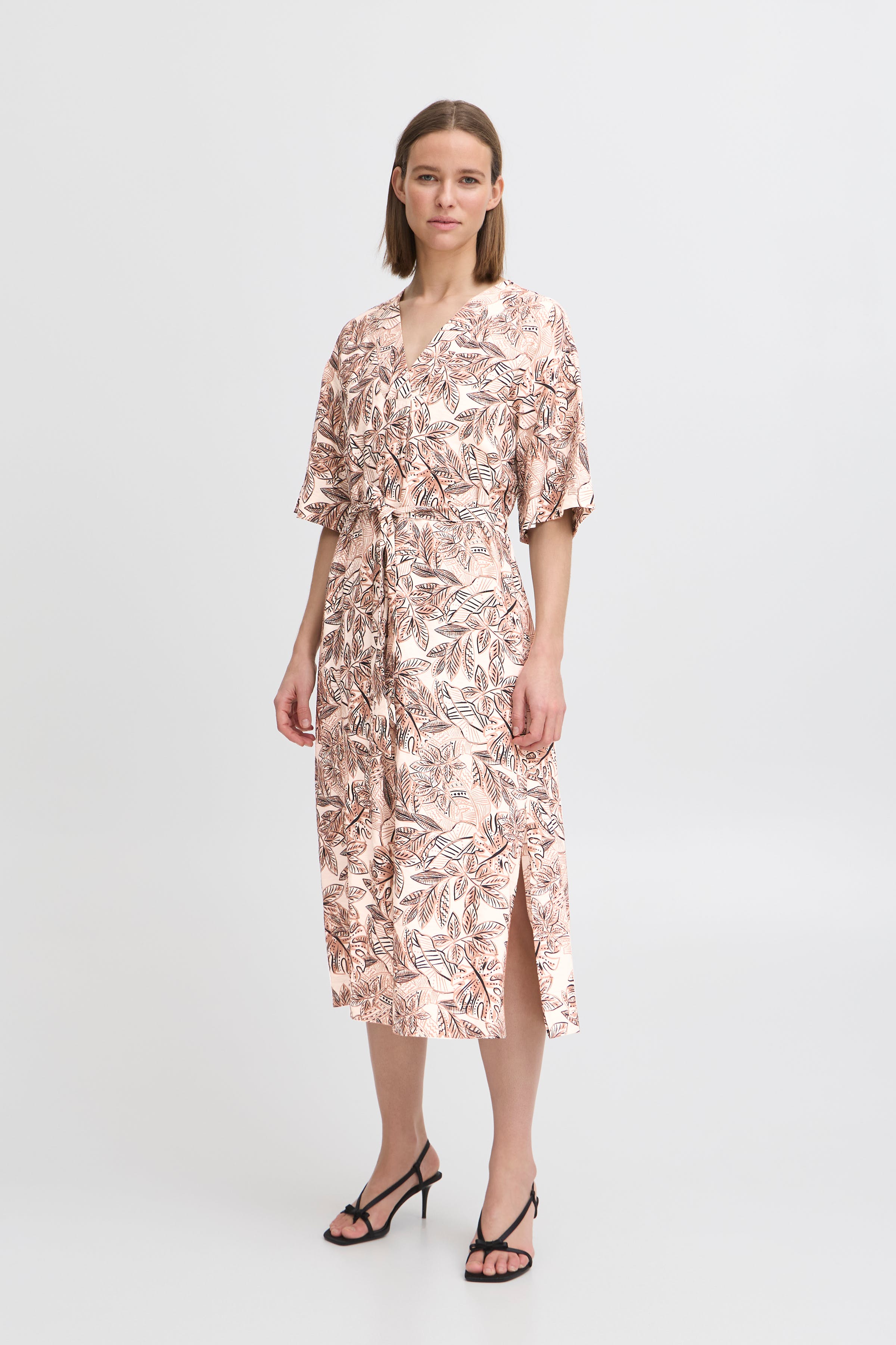 BYIBANO Kleid LOOKBOOK FRONT 20816801-204736