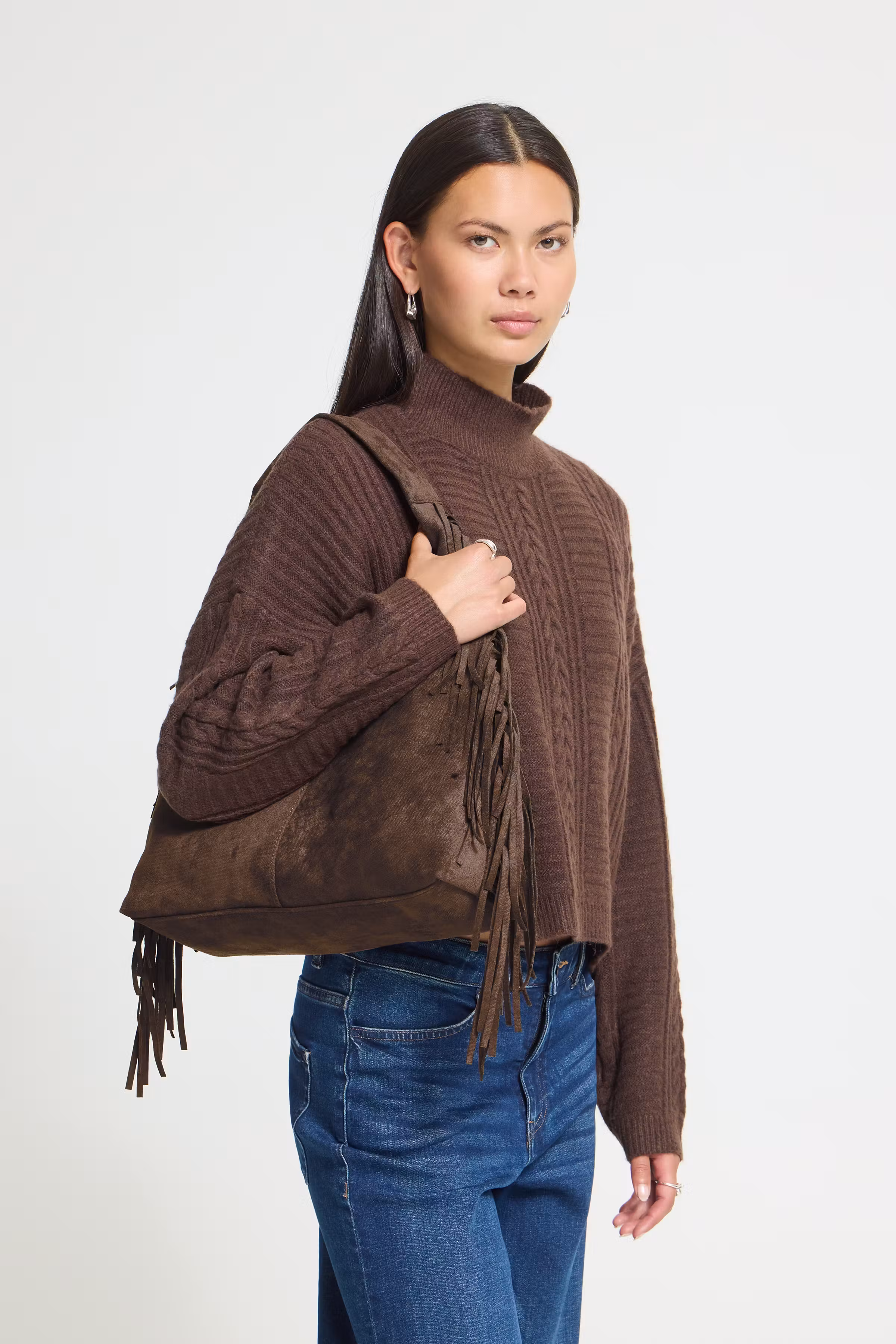 IAELBA Veske LOOKBOOK FRONT 20127022-190915
