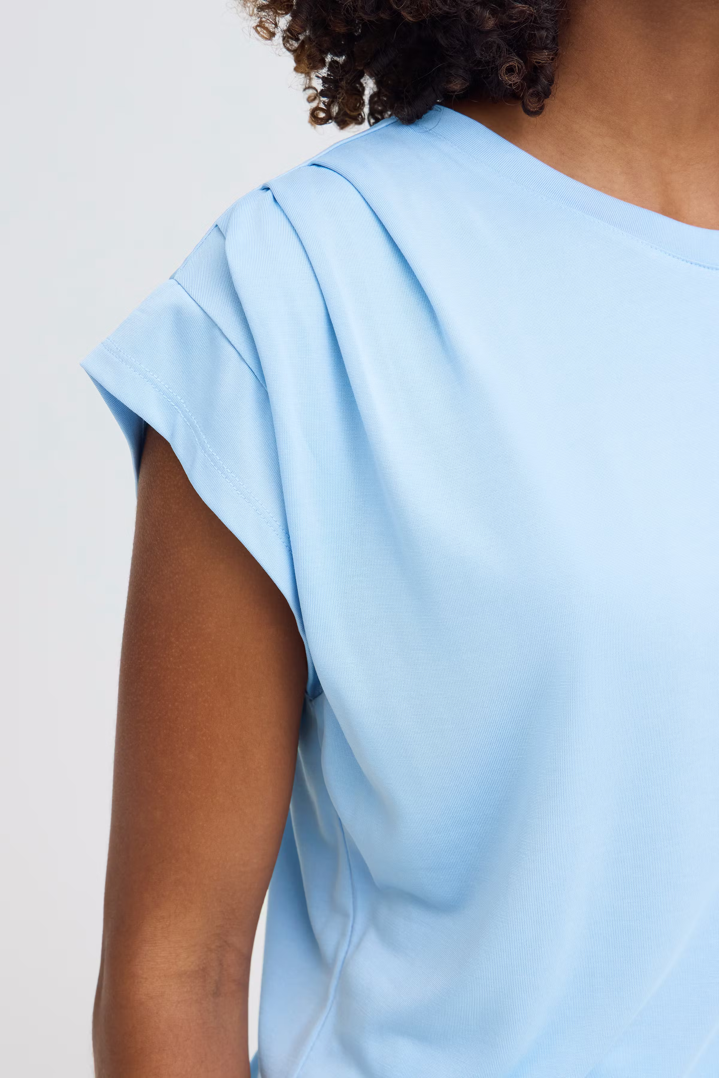 IHLISKEN Top LOOKBOOK DETAIL 20114138-144214