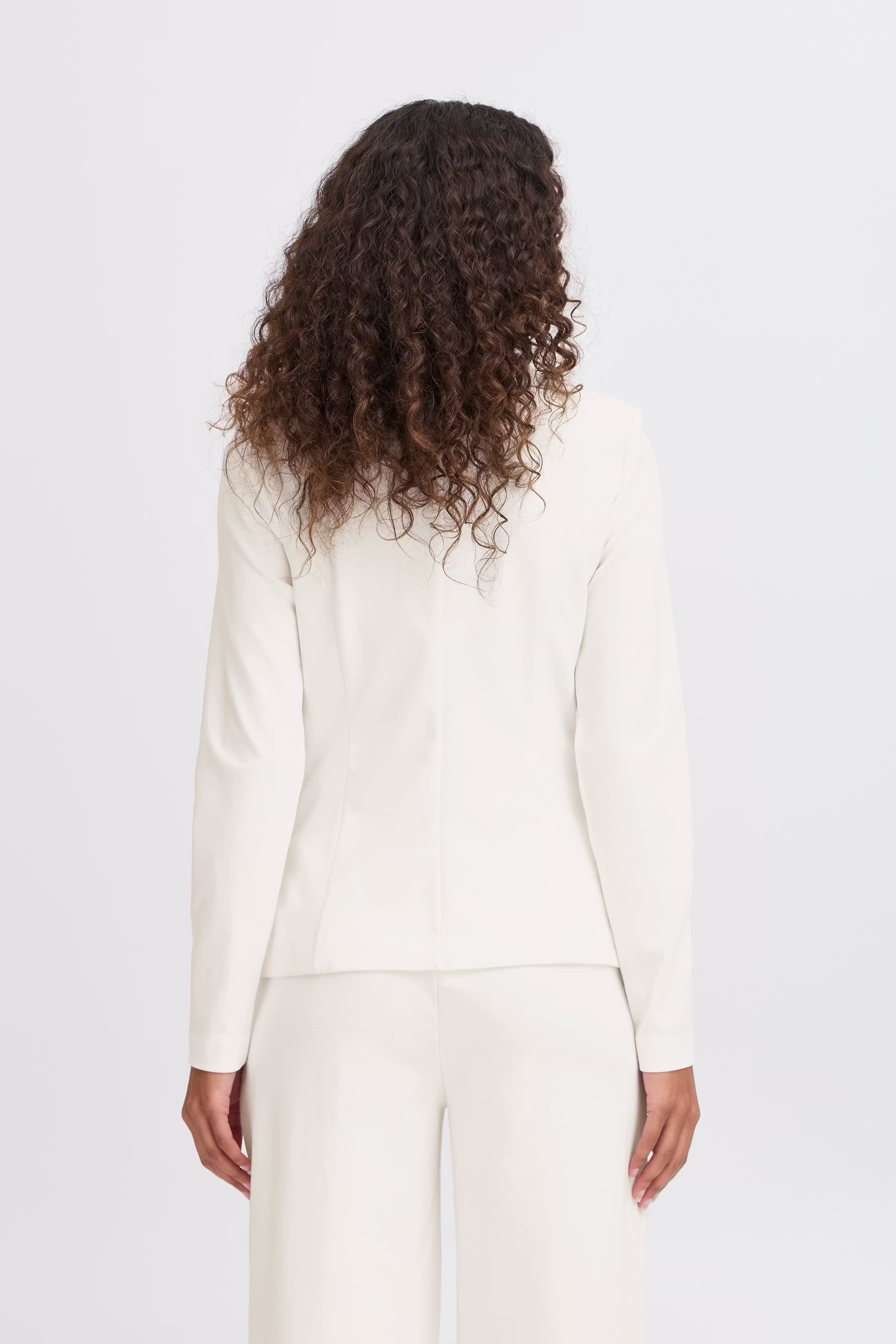 KateIH Blazer LOOKBOOK BACK 20101801-10111