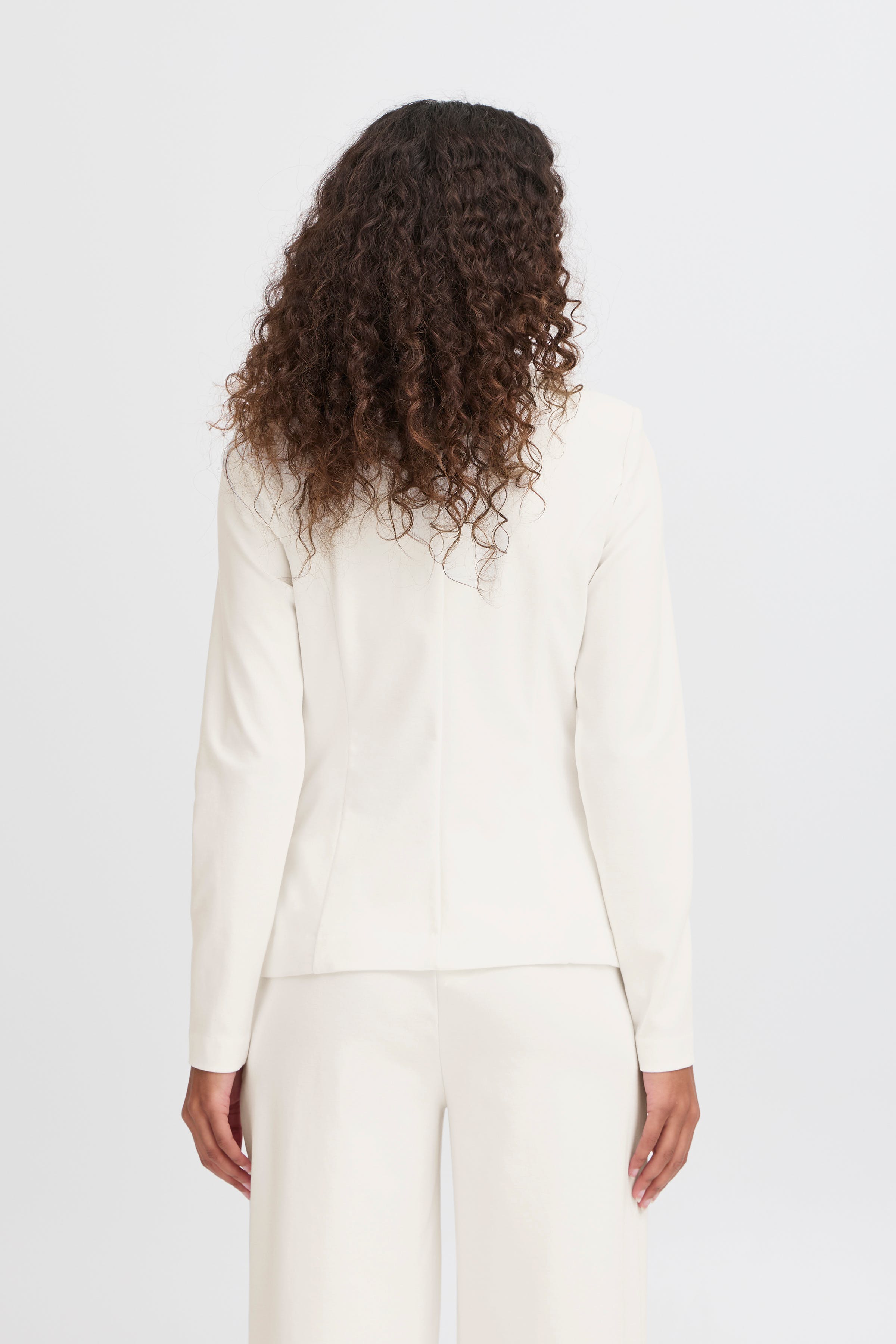 KateIH Blazer LOOKBOOK BACK 20101801-10111