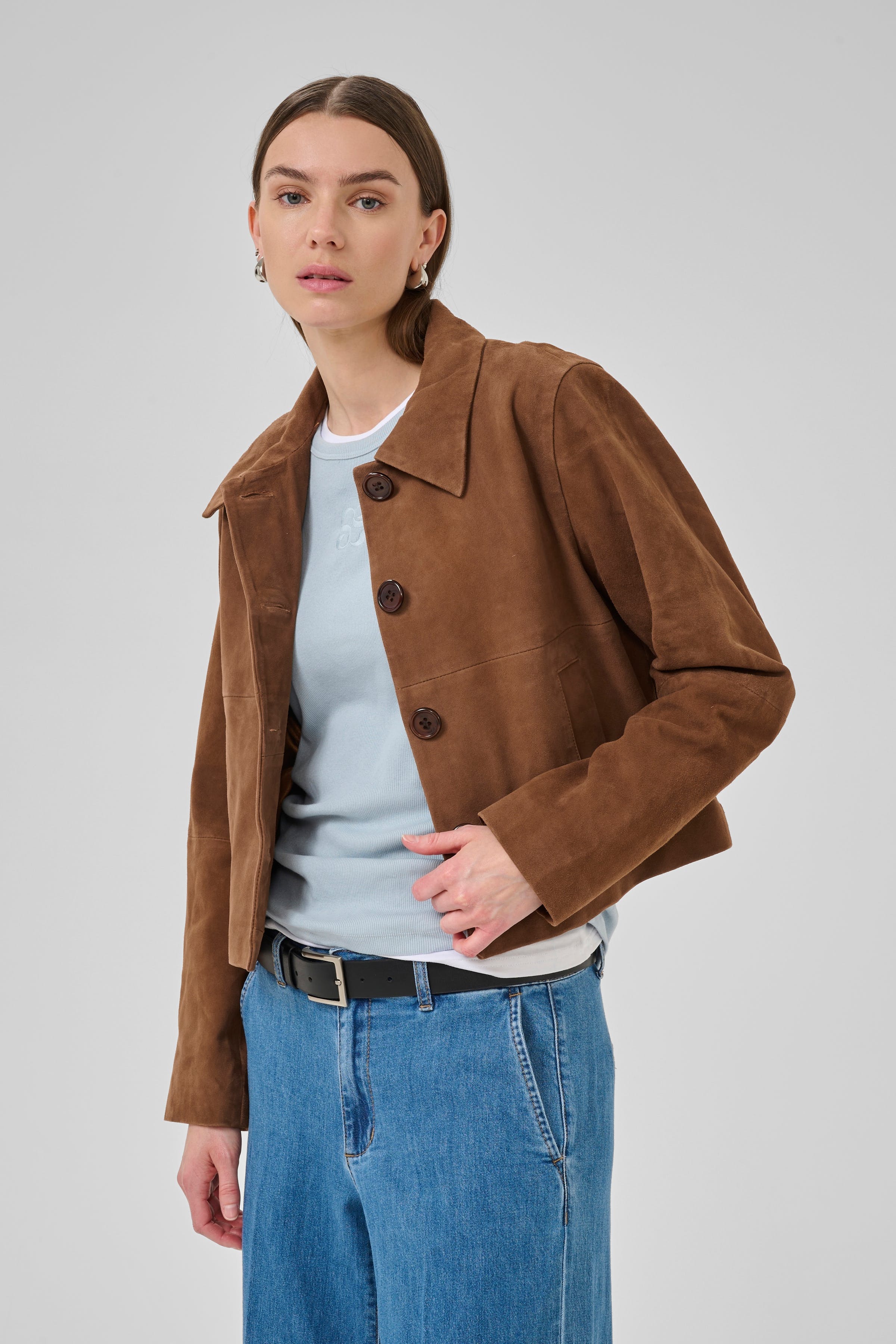PetraMW Suéde jas LOOKBOOK FRONT 10705274-108114