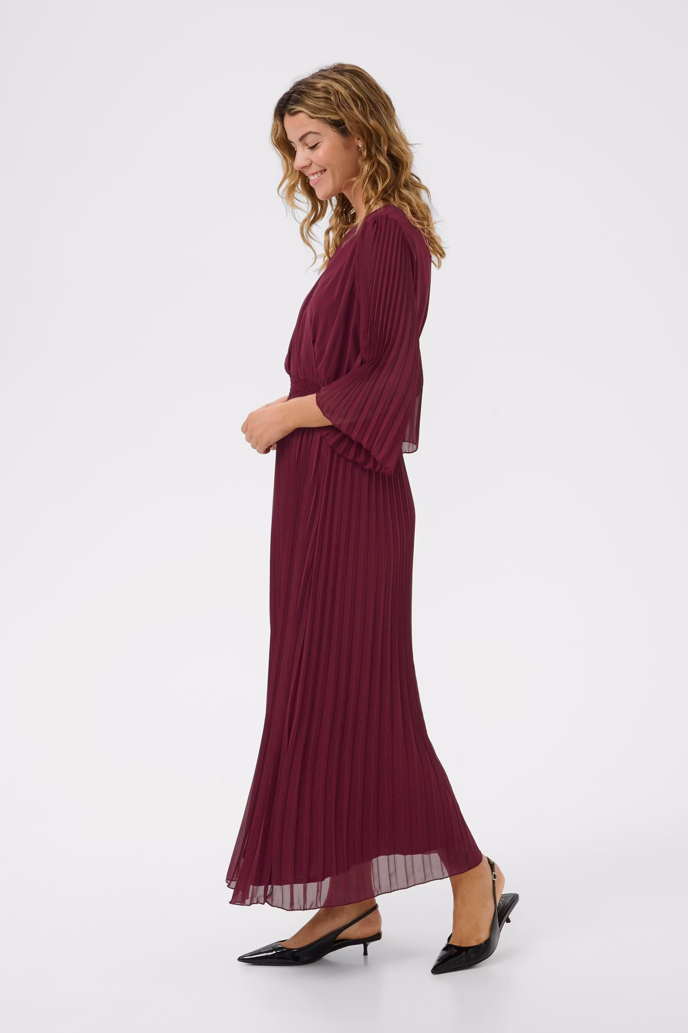 CRAluna Kleid LOOKBOOK FRONT 10613994-191724