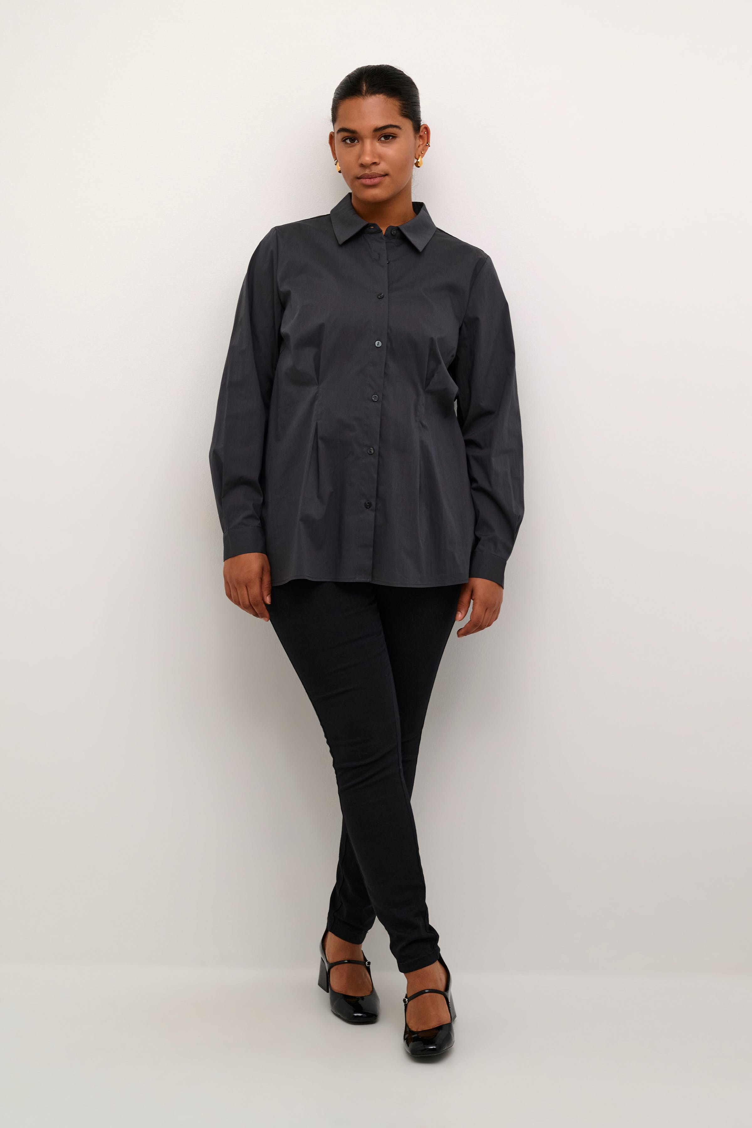 KChenna Shirt LOOKBOOK FRONT 10582631-190205