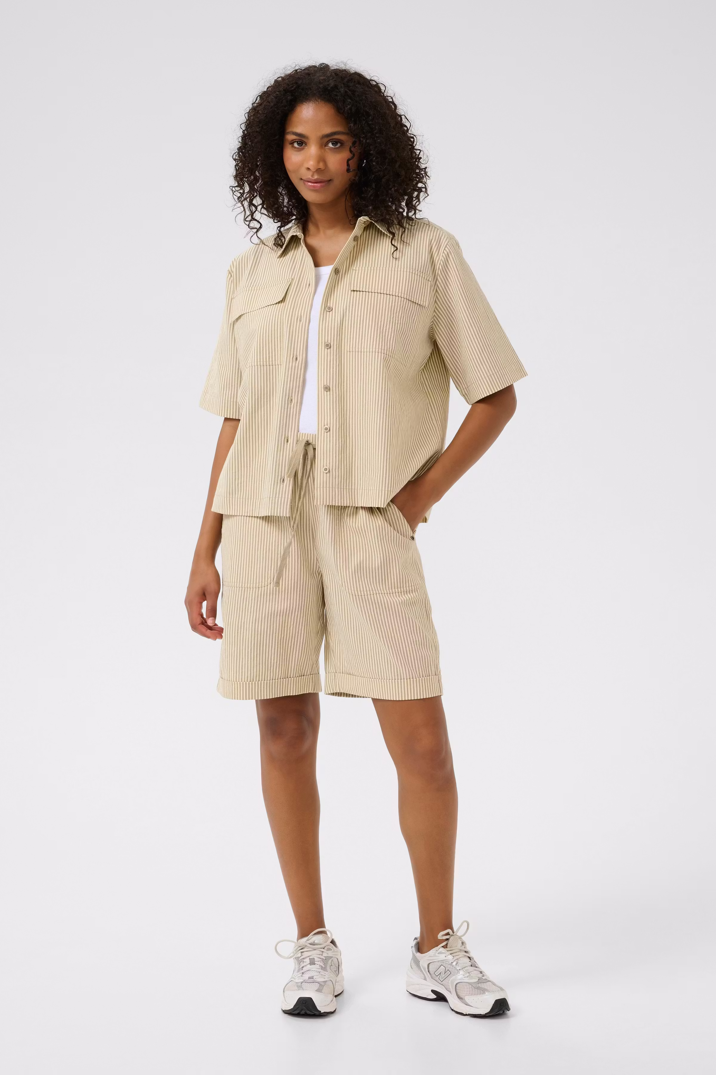 KAnaya Hemd LOOKBOOK FRONT 10510106-107706