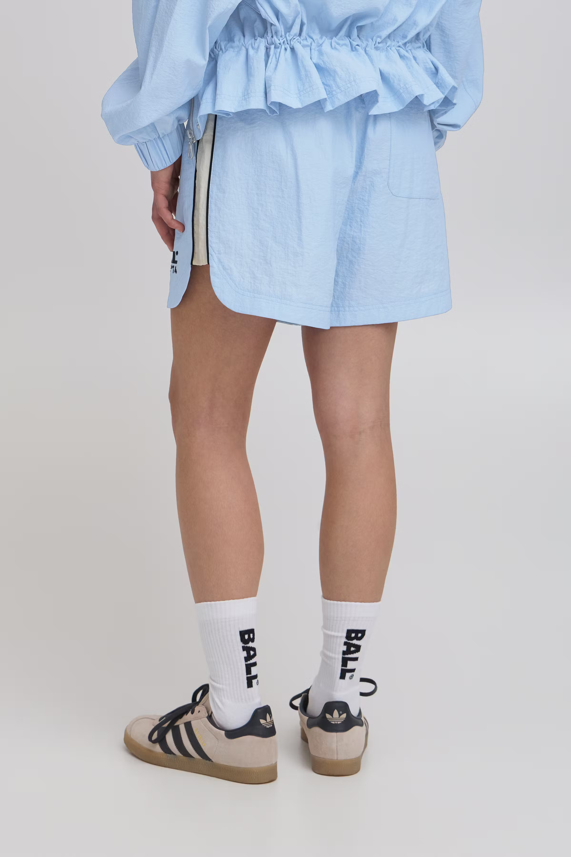 BASTELLA Shorts LOOKBOOK FRONT 50405244-144214