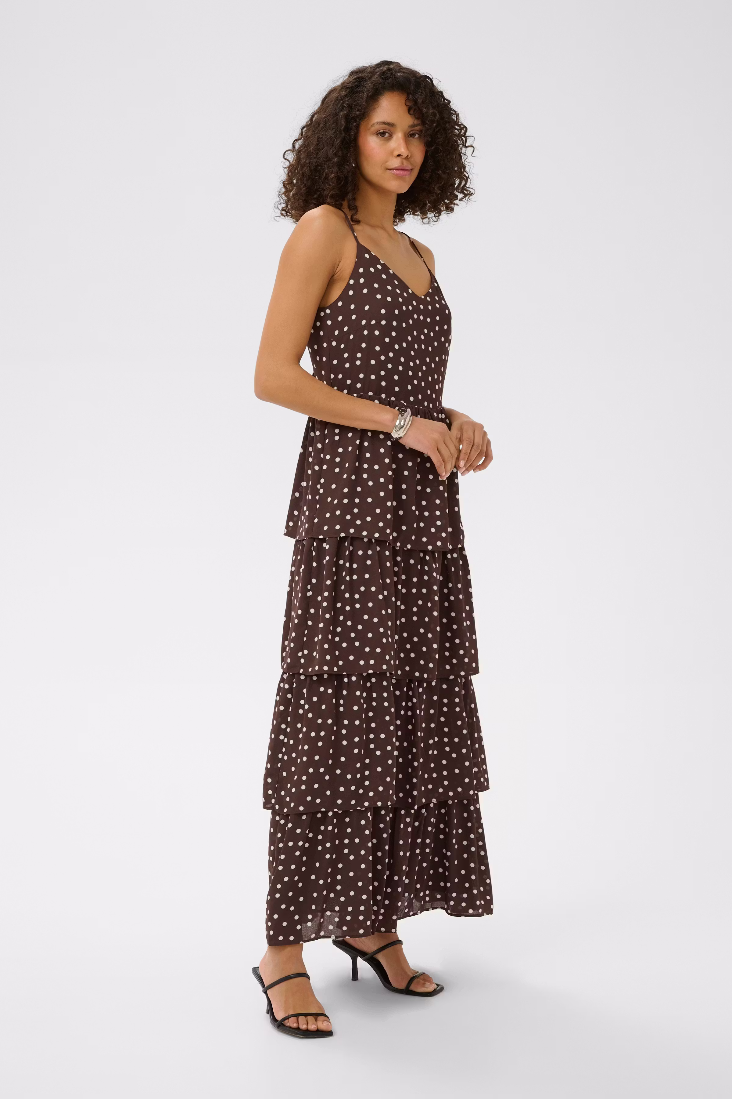 KAlorinda Dress LOOKBOOK FRONT 10512158-109878