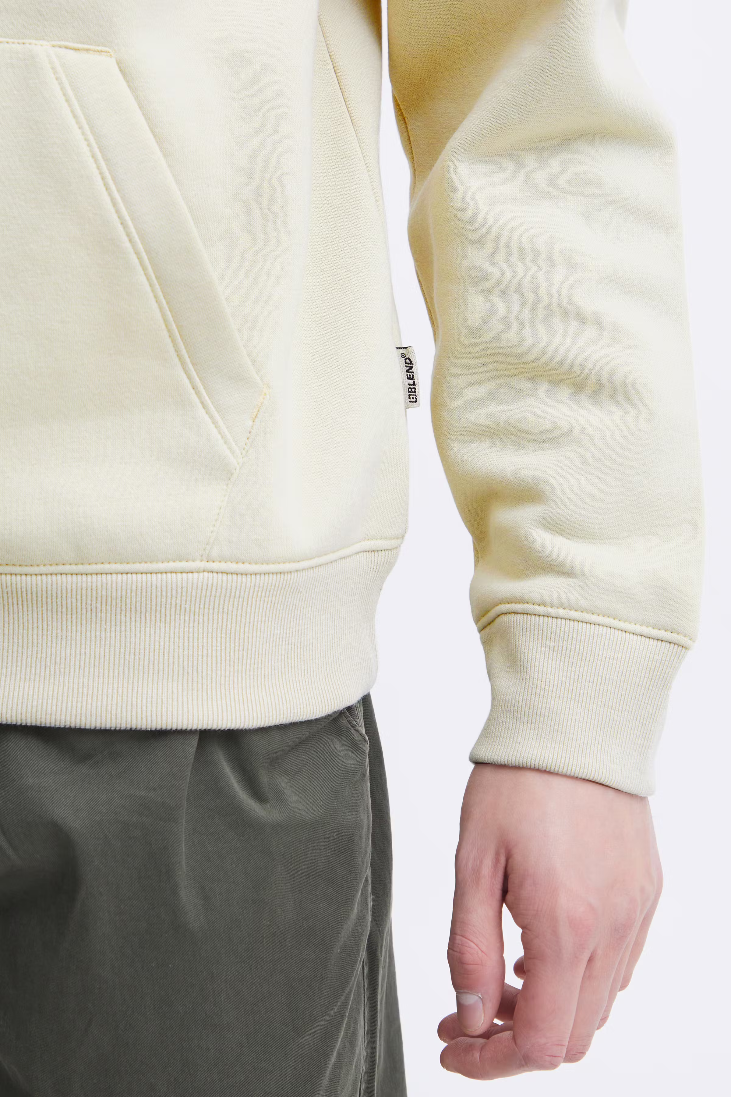 Kapuzenshirt LOOKBOOK DETAIL 20712536-141107