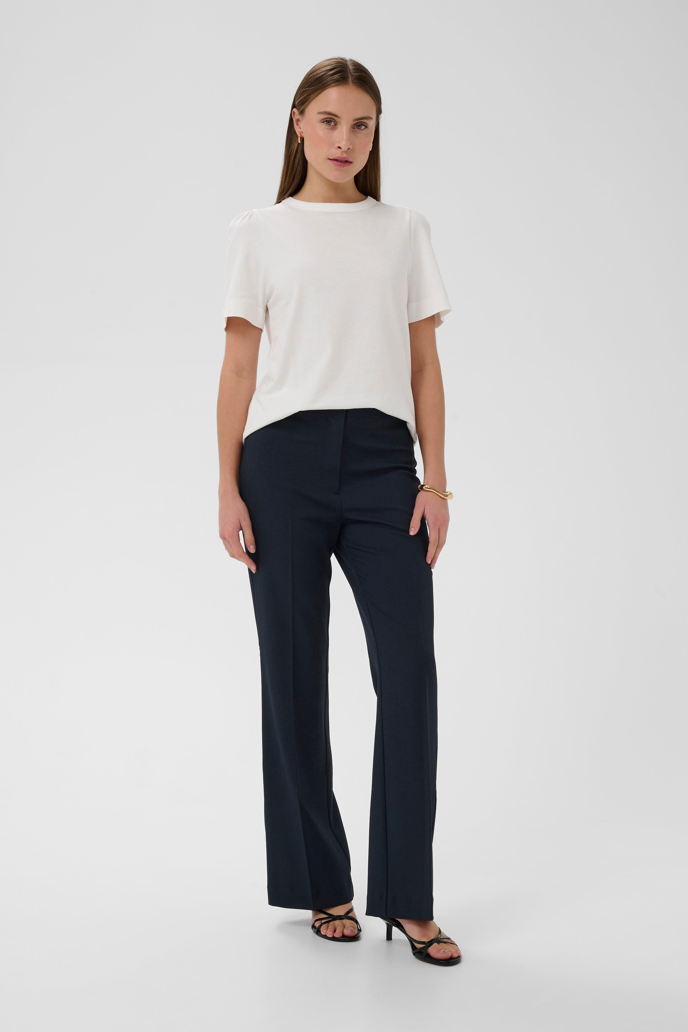 SLJina T-shirt LOOKBOOK FRONT 30408074-111001