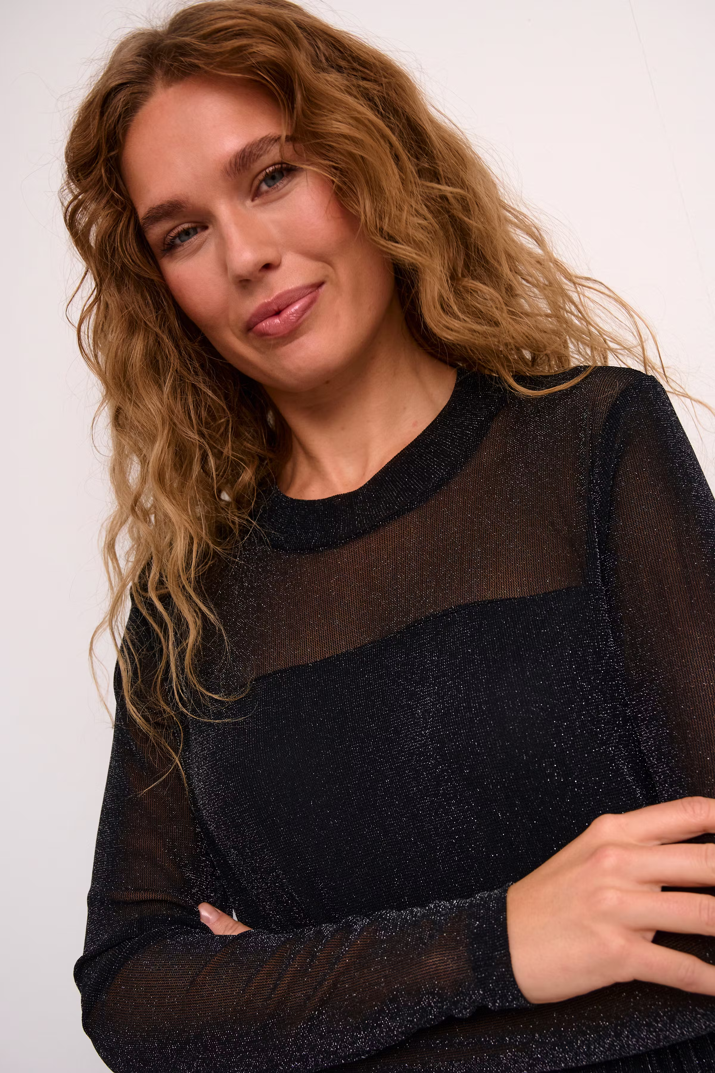 KAolga Glimmerkjole LOOKBOOK DETAIL 10508322-100121