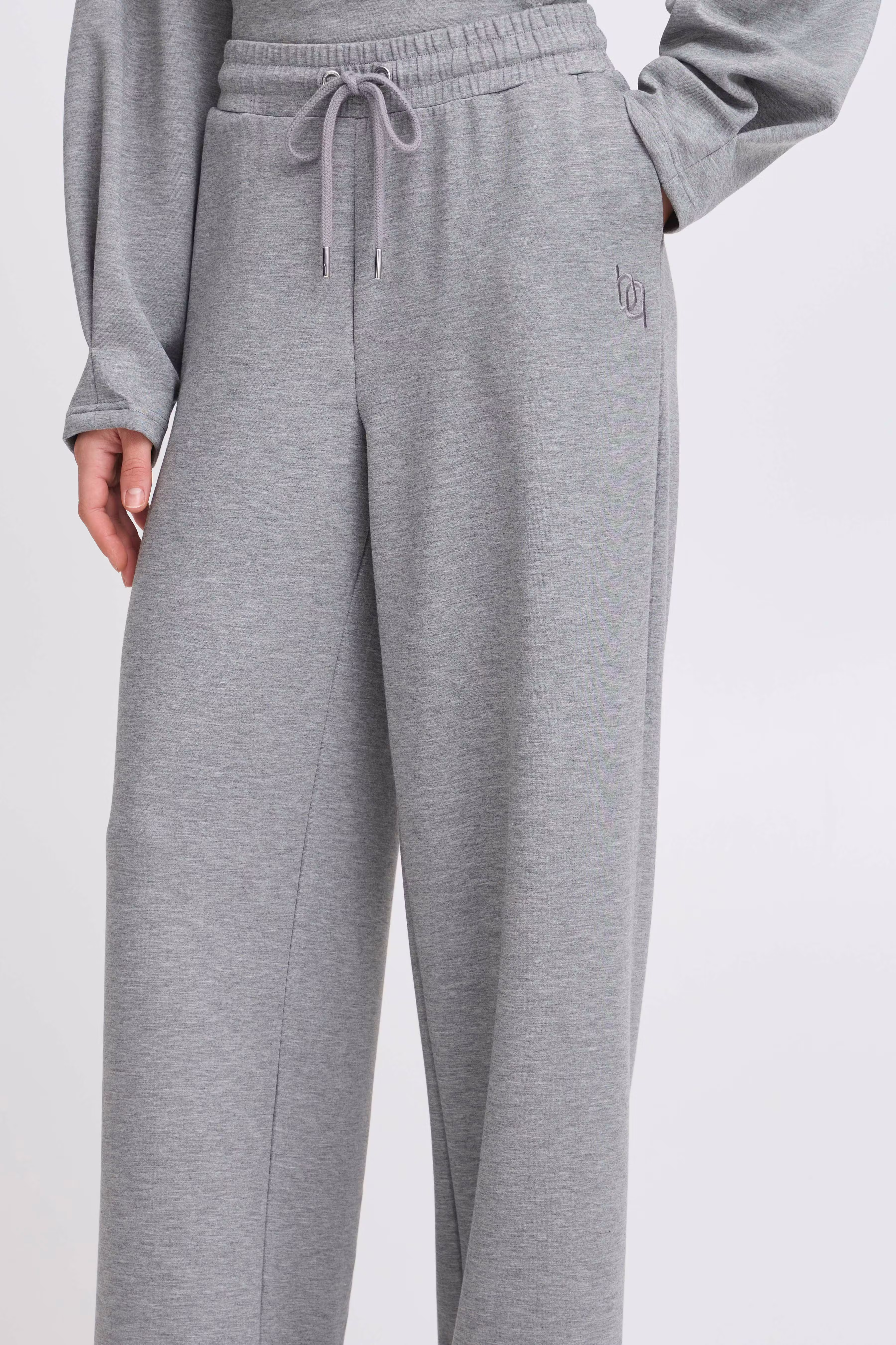 BYPUSTI Bukser LOOKBOOK DETAIL 20818052-200455