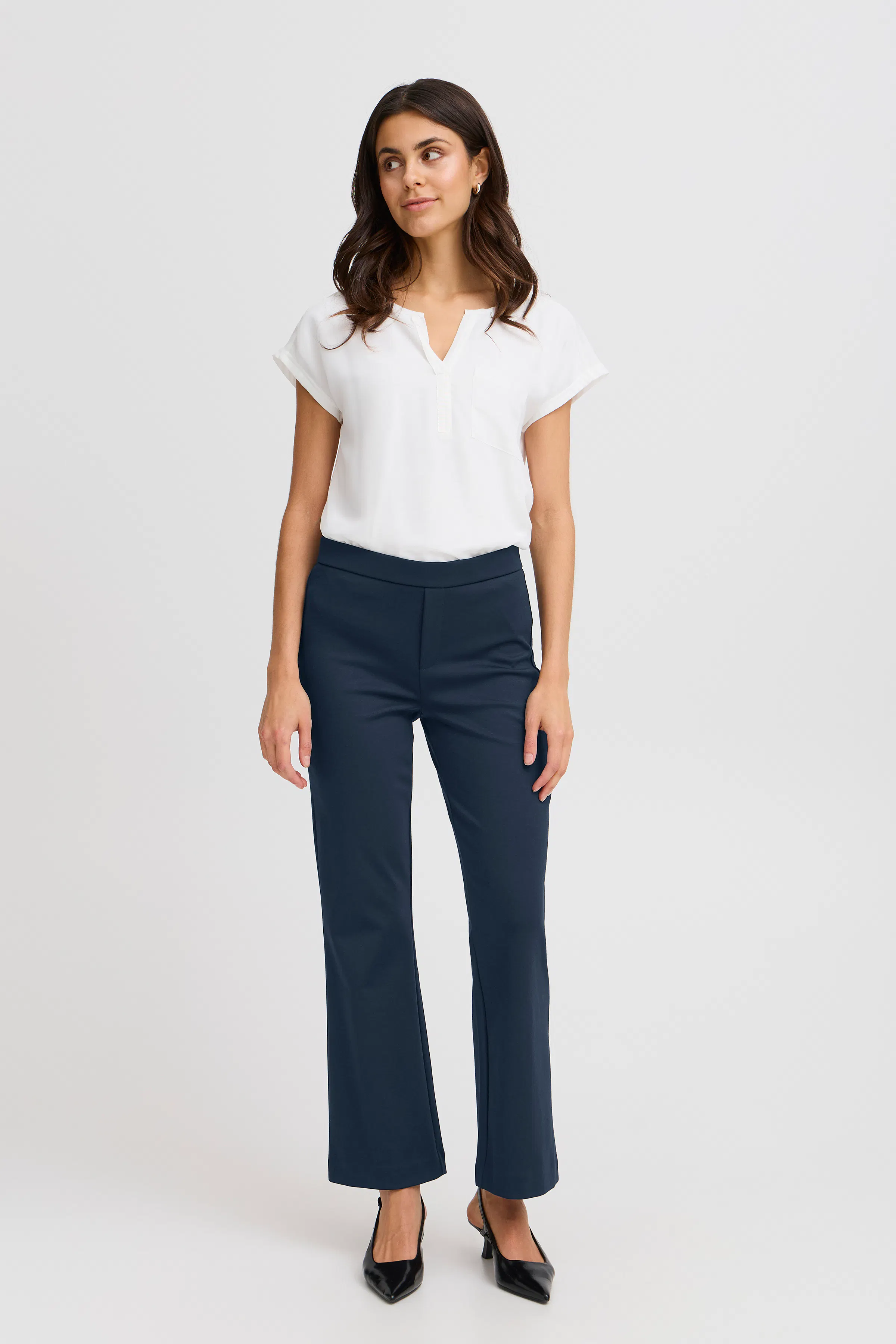 FRBLAZER Bukser LOOKBOOK FRONT 20611825-194010