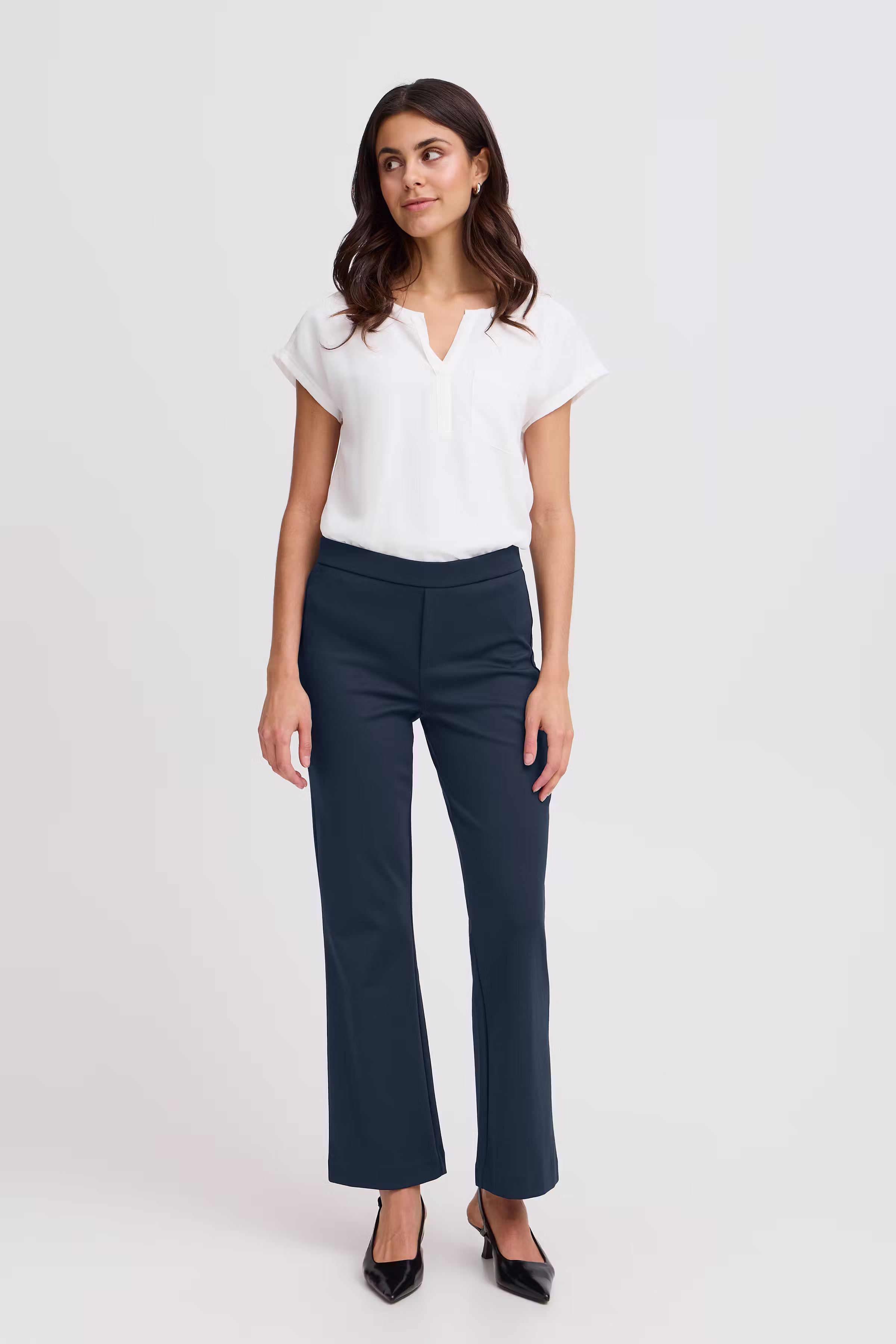 FRBLAZER Bukser LOOKBOOK FRONT 20611825-194010
