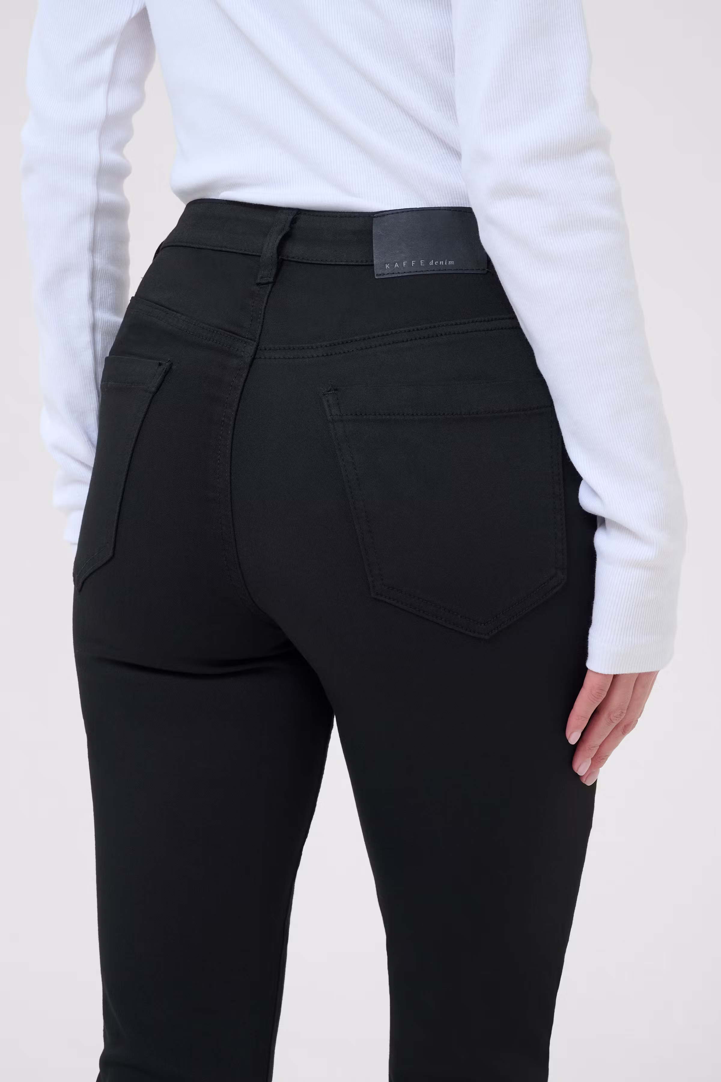 KAwillow Jeans LOOKBOOK DETAIL 10510717-100121