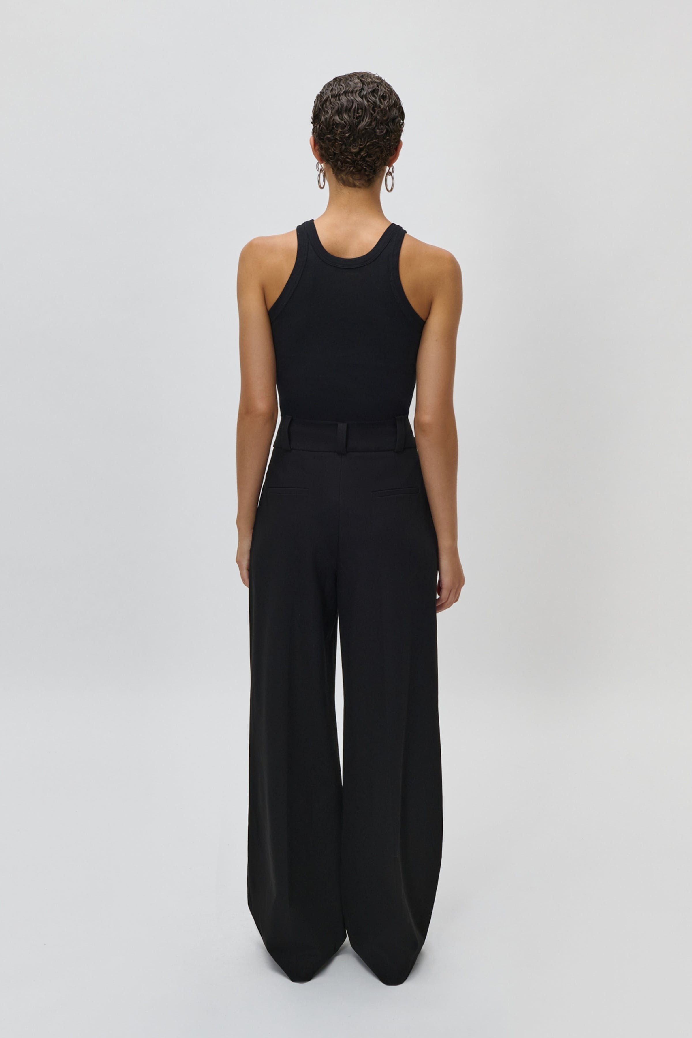 PEONY Hose LOOKBOOK BACK 30600550-BK999