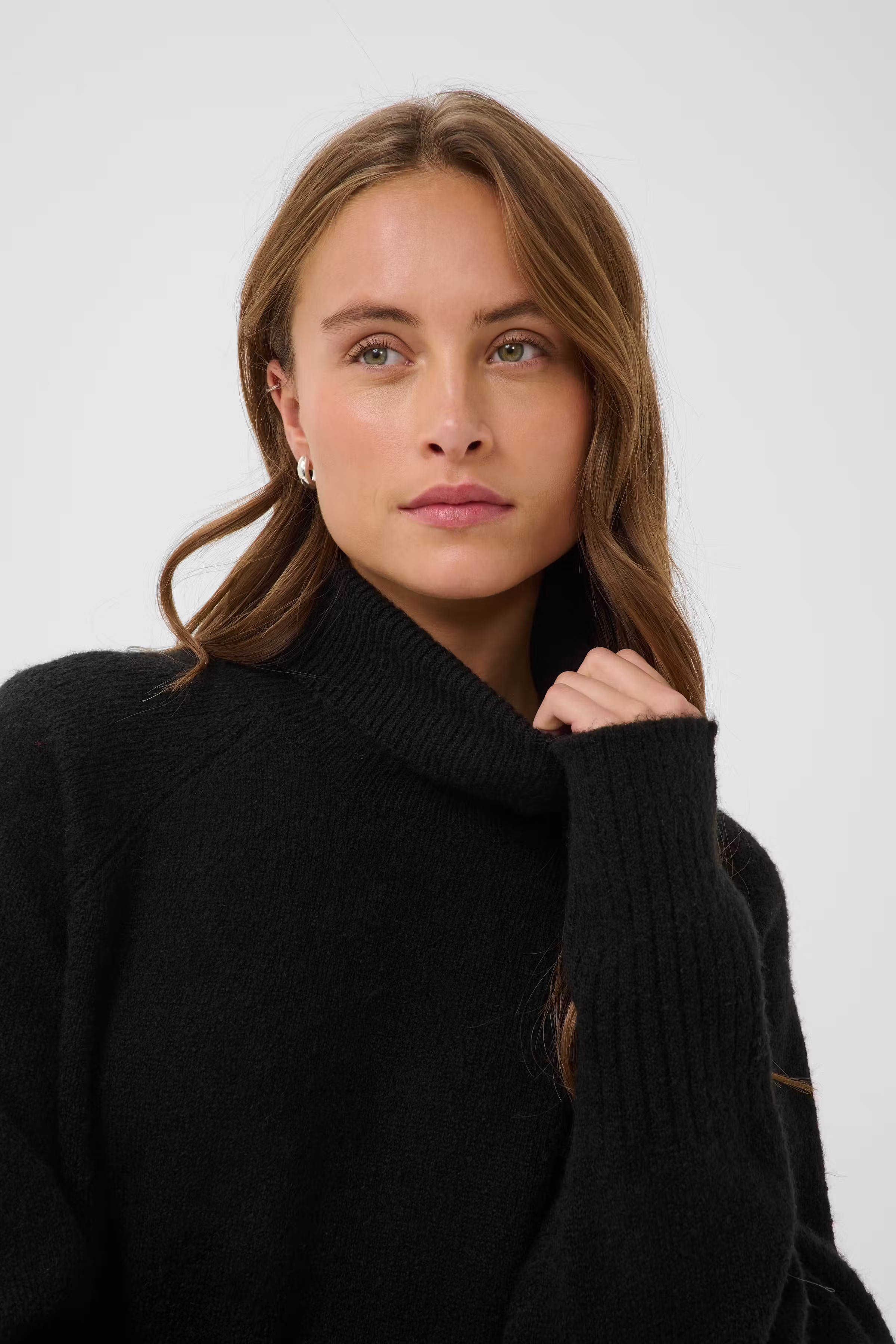KAerin Kjole LOOKBOOK DETAIL 10512580-100121