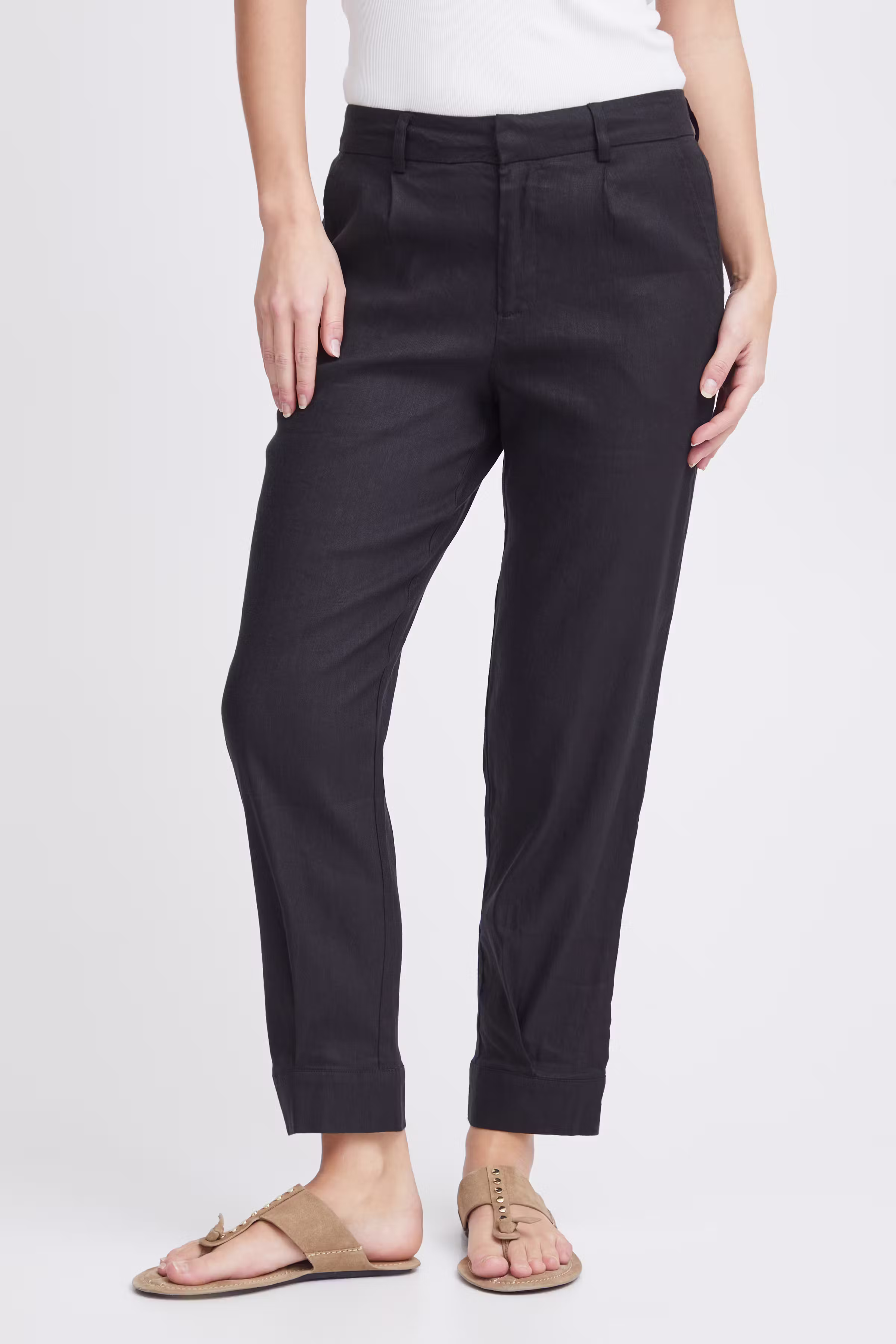 PZLUCA High Waist Bukser LOOKBOOK FRONT 50207379-193911