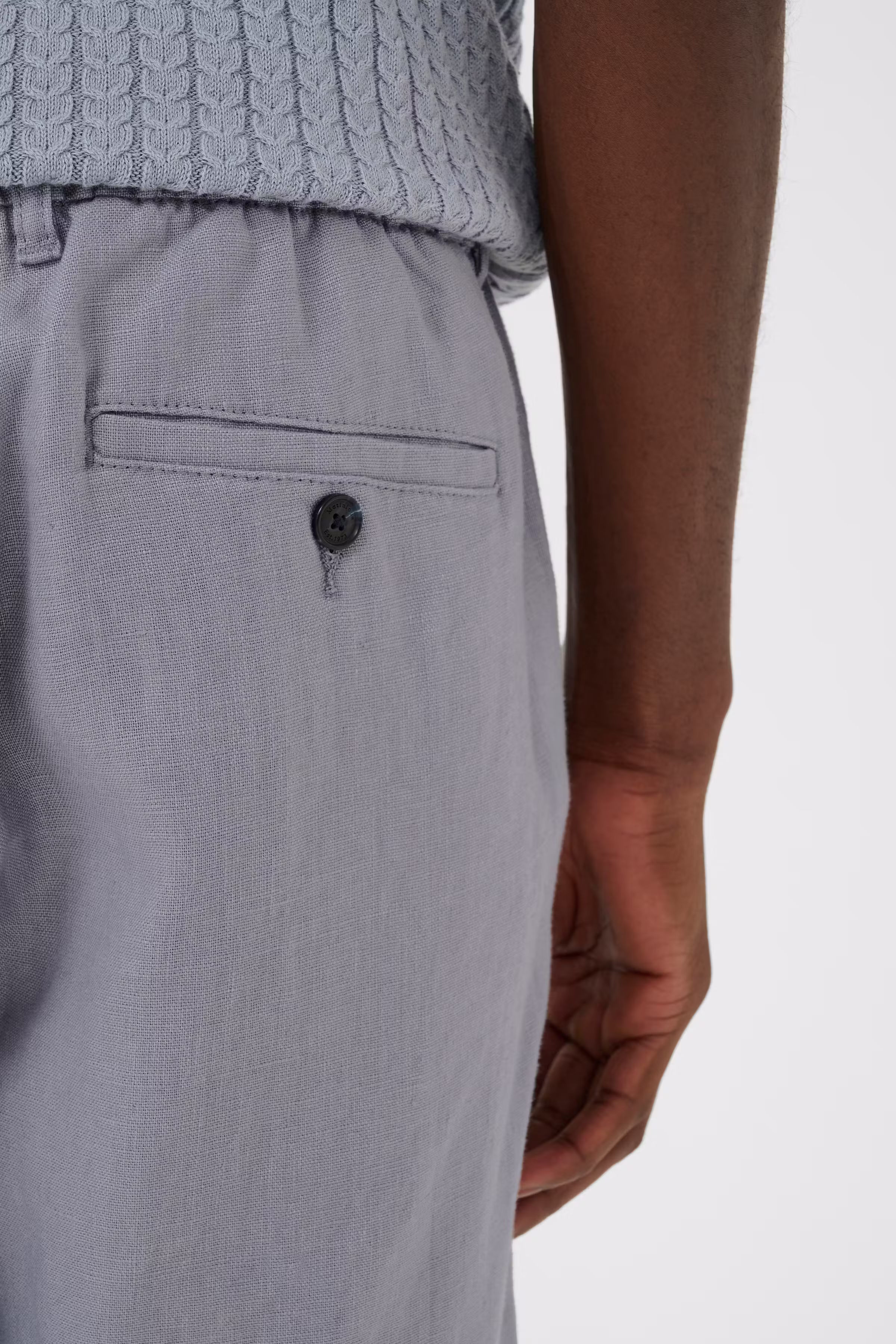 MAharlow Shorts LOOKBOOK DETAIL 30209072-154307