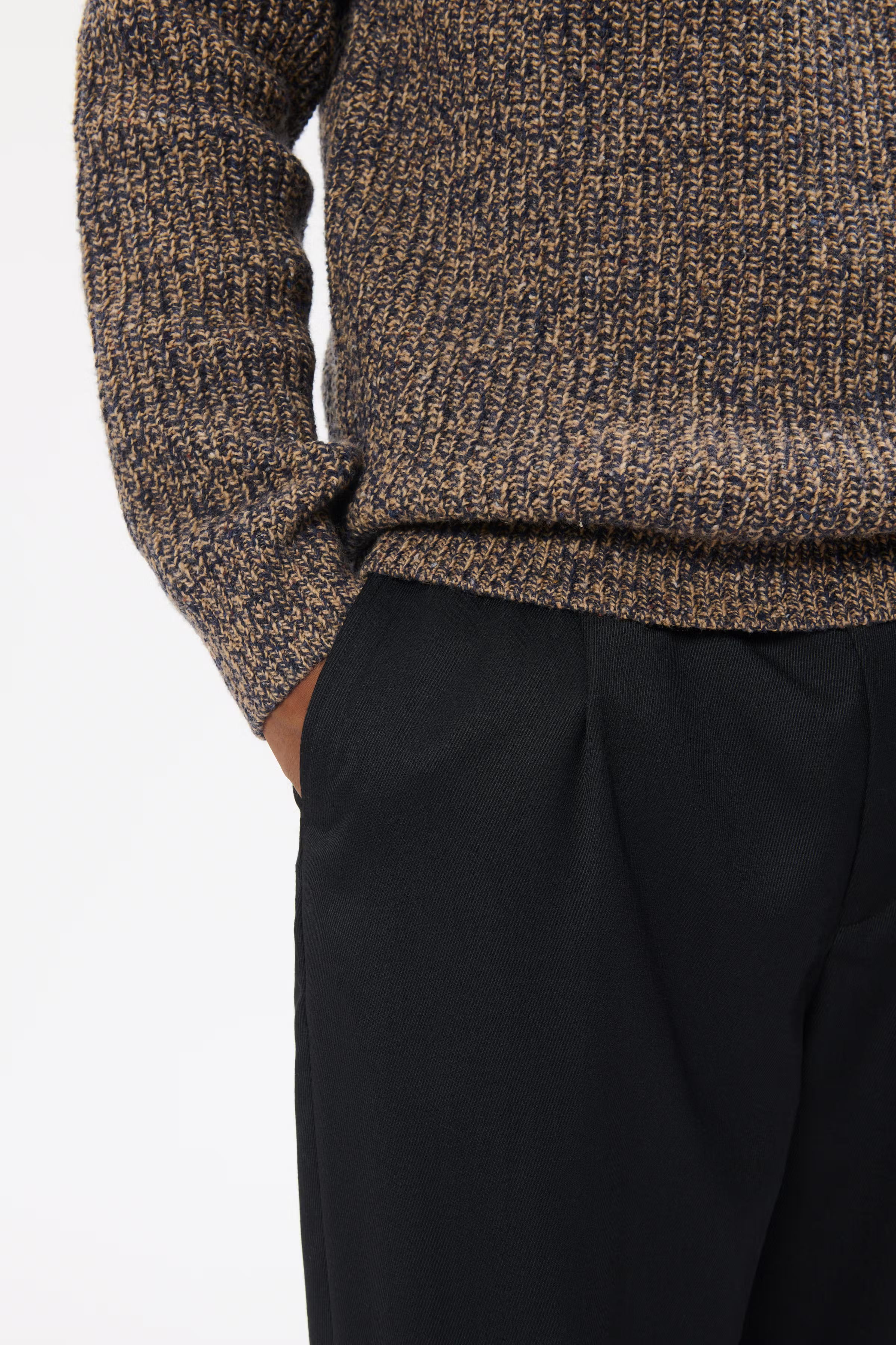 MAjobo Wolpullover LOOKBOOK DETAIL 30207713-181028