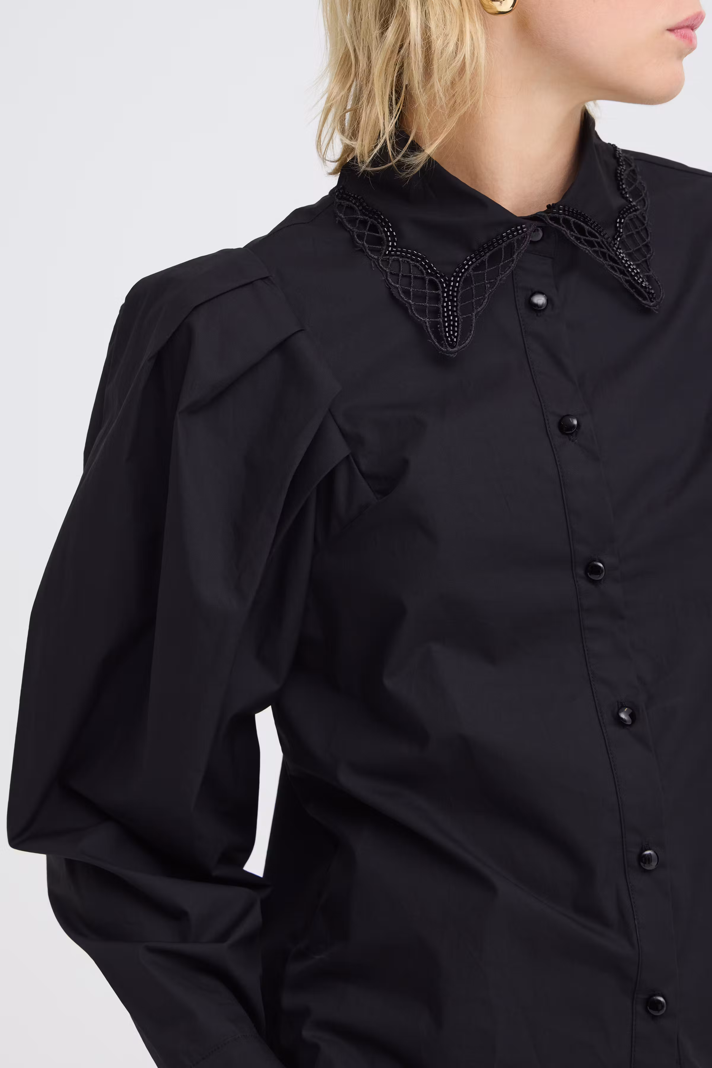 PZFELORA Shirt LOOKBOOK DETAIL 50210802-193911