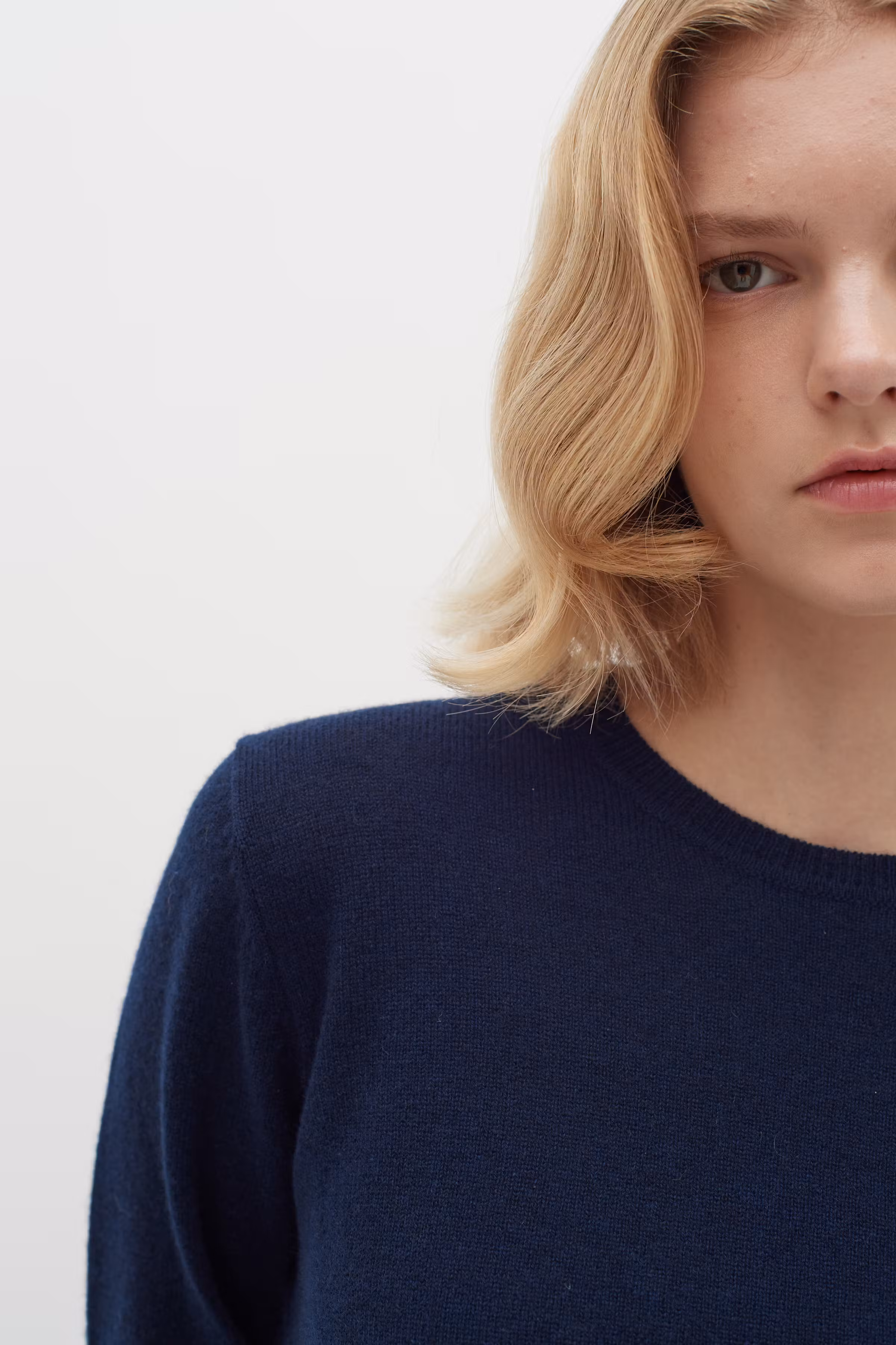 LukkaIW Crew-neck KaschmirPullover LOOKBOOK DETAIL 30107629-300005