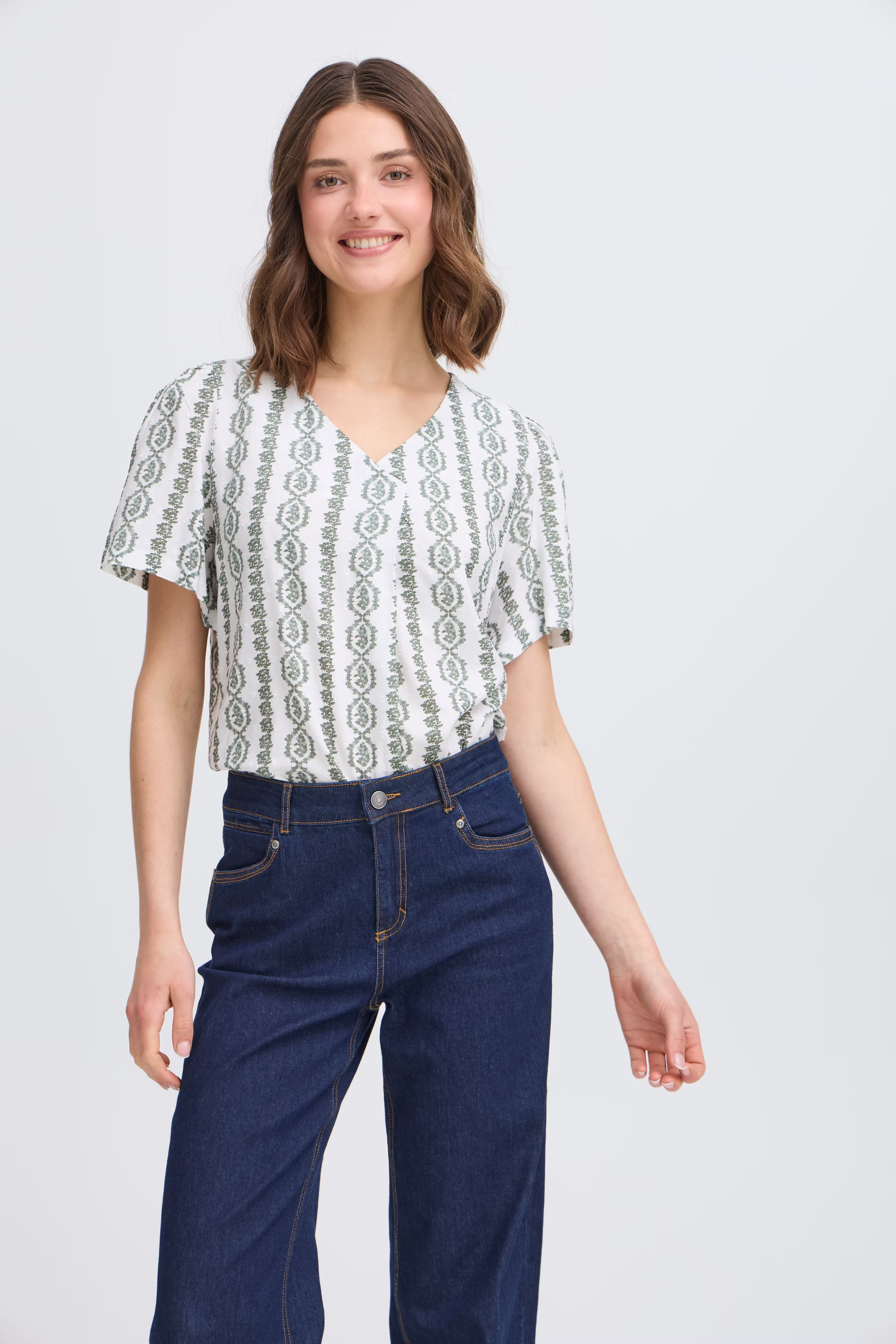 FRSOPHIA Bluse LOCATION NONE 20616299-205548