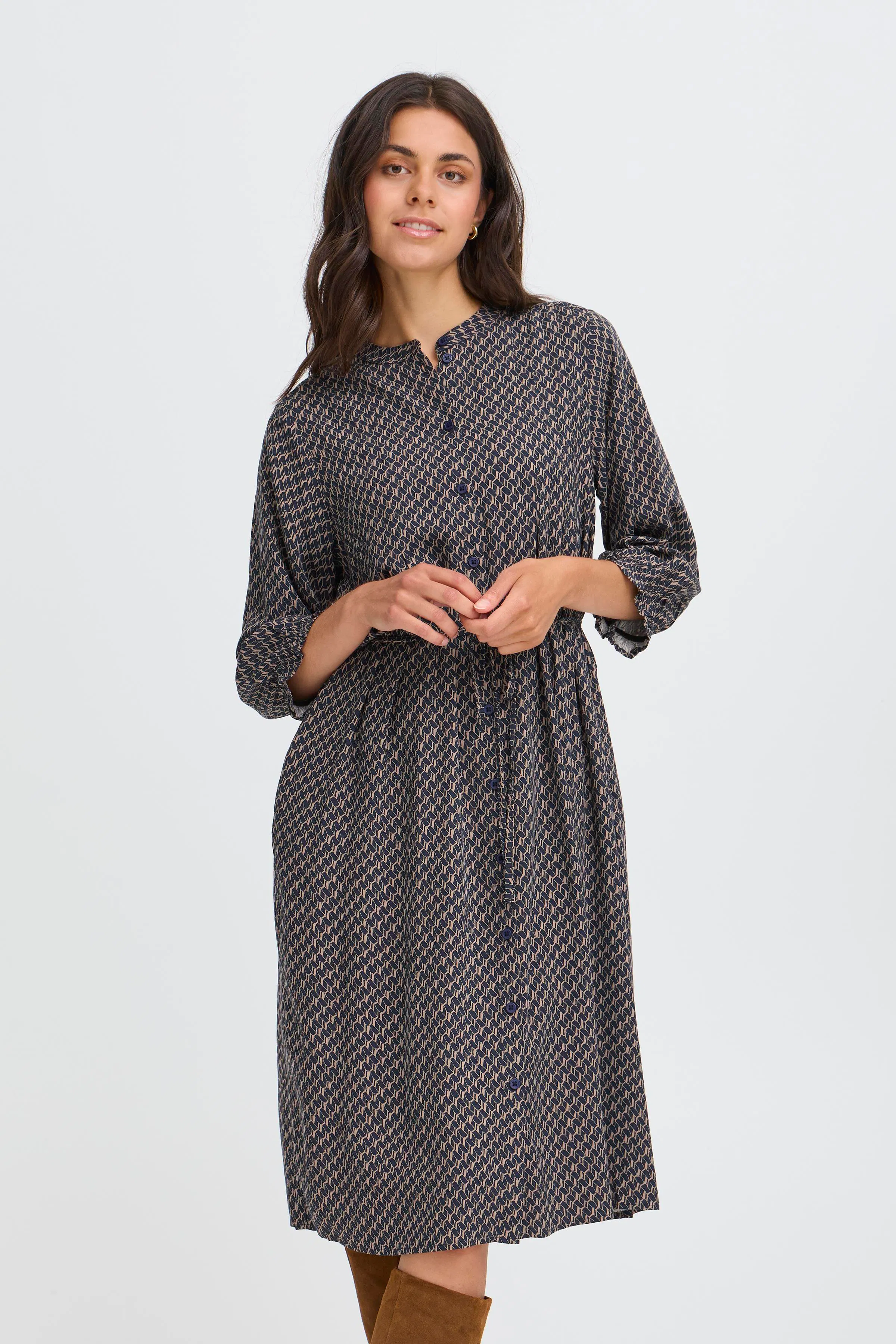 FRFLOWY Kjole LOOKBOOK FRONT 20614107-205343