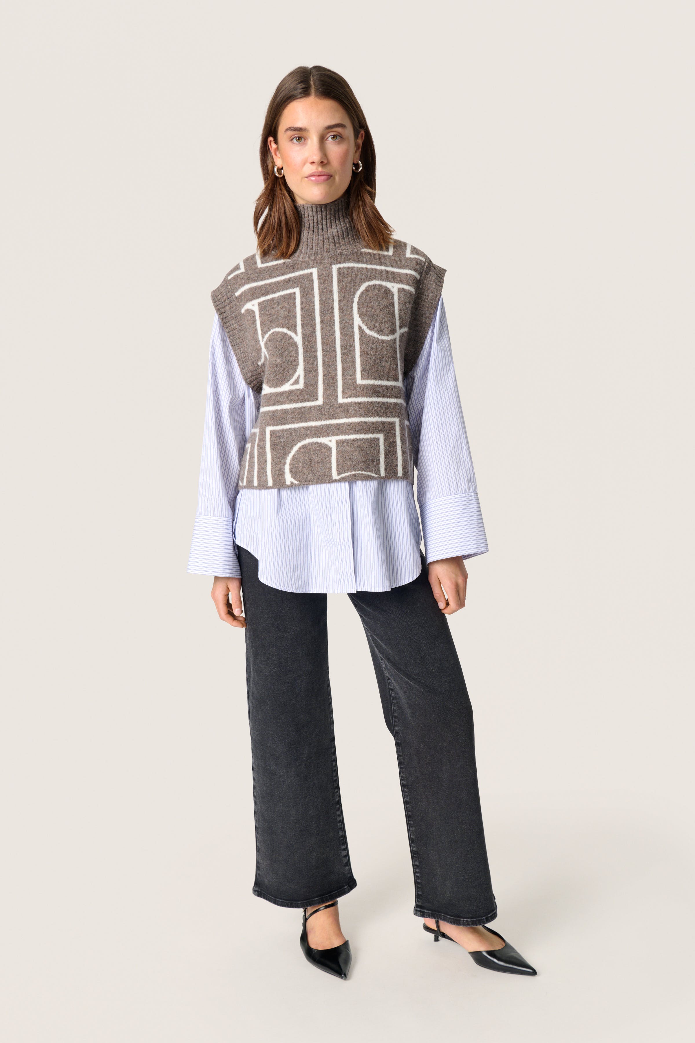 SLHedaya Pullunder LOOKBOOK FRONT 30407896-303362