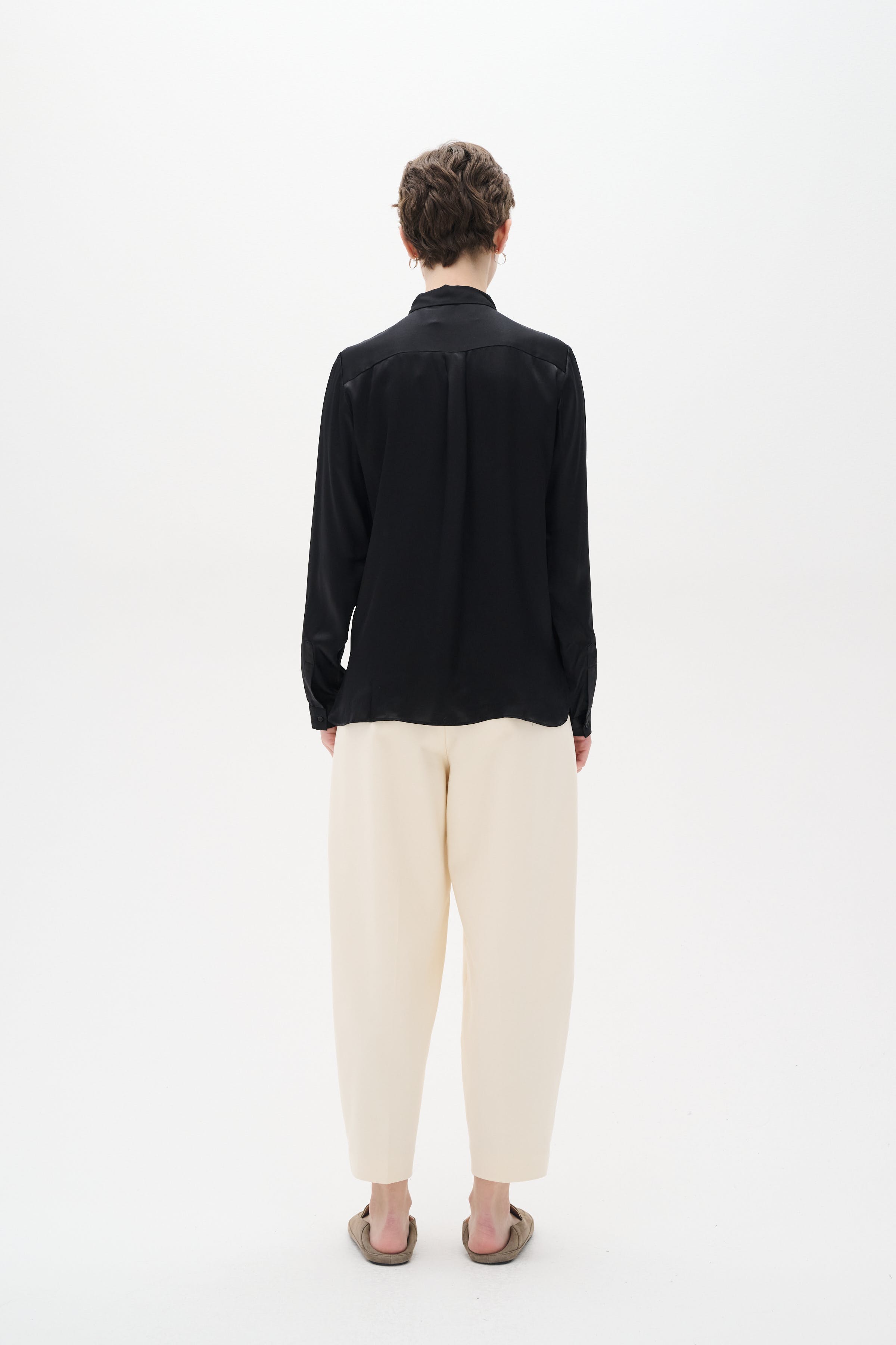 LeonoreIW Silk Shirt Premium LOOKBOOK BACK 30104237-194008